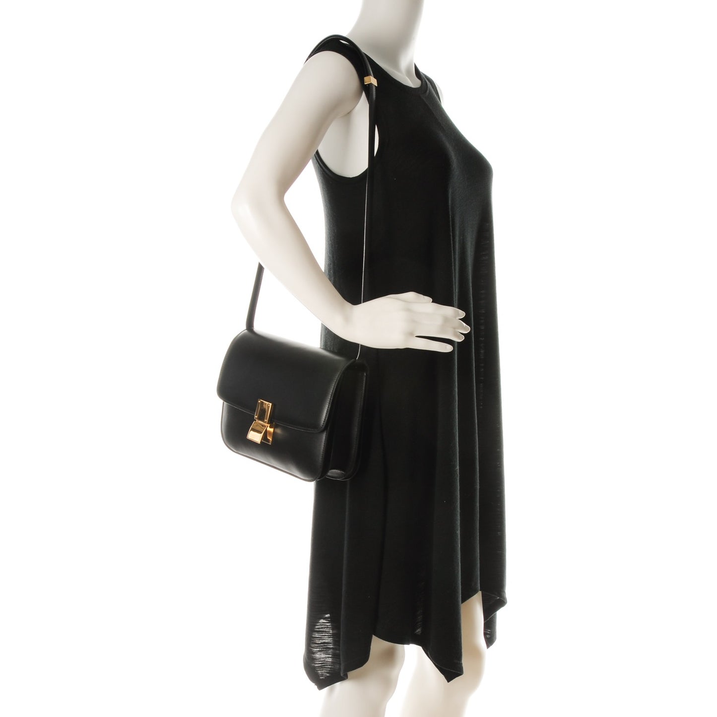 Box Calfskin Medium Classic Box Flap Bag Black
