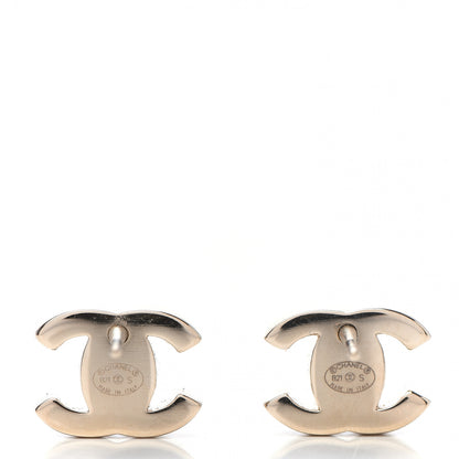 Chanel Metal CC Turnlock Earrings Gold 4 of 5