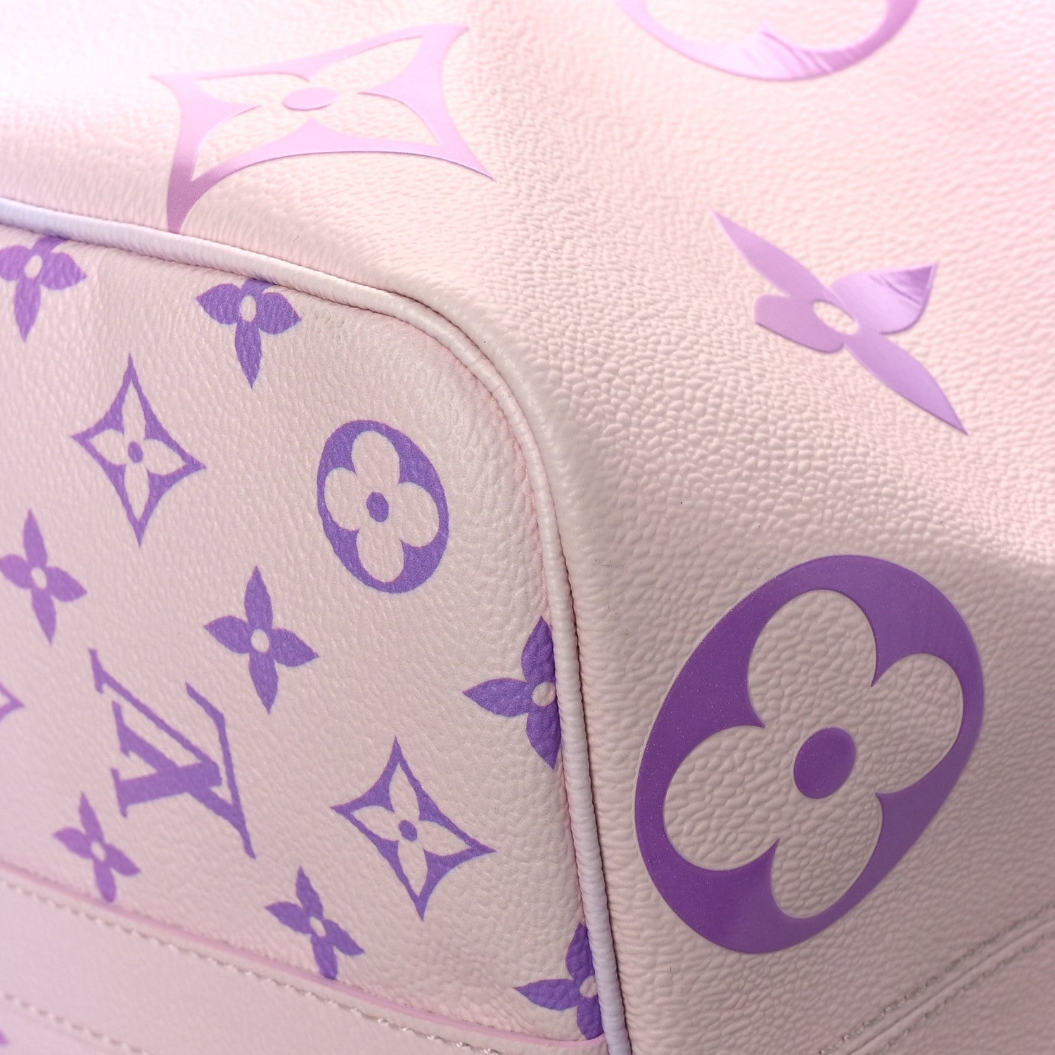 Louis Vuitton Monogram Giant Spring In The City Keepall 45 Sunrise Pastel 7 of 10