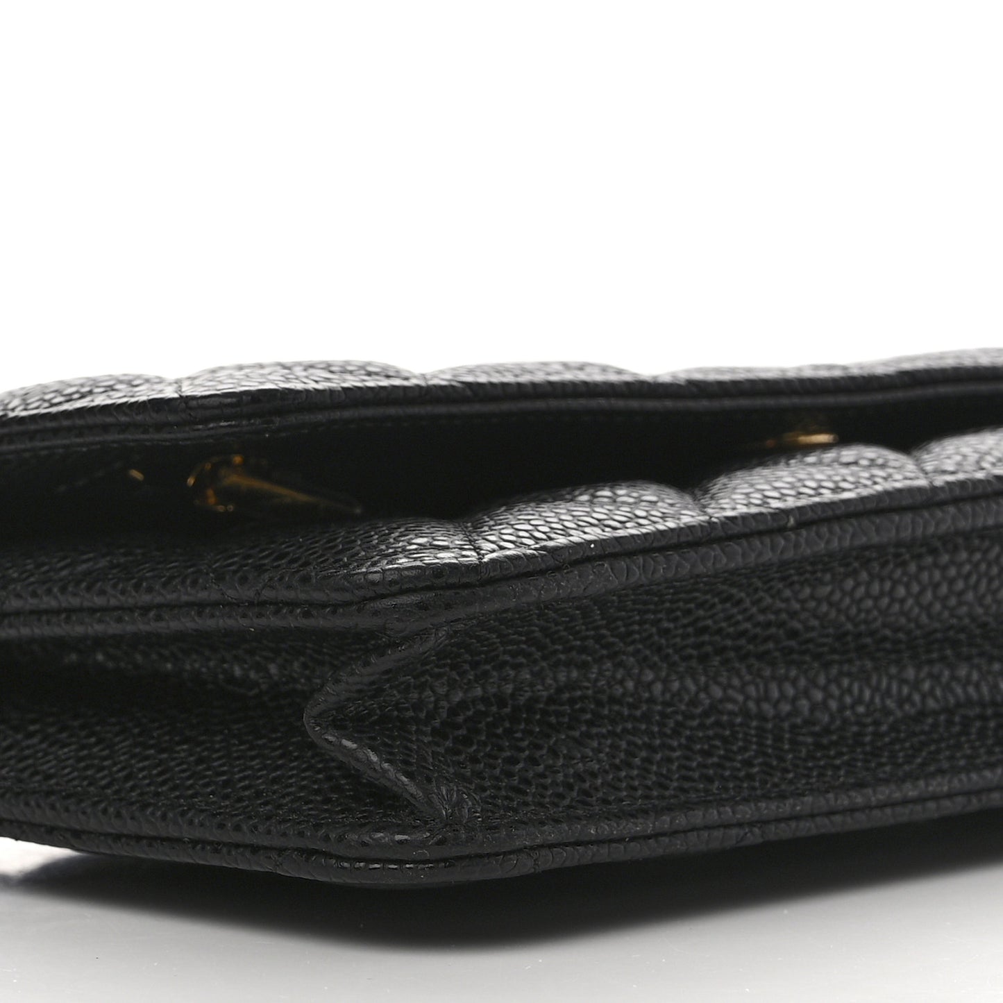 Caviar Quilted Wallet on Chain WOC Black