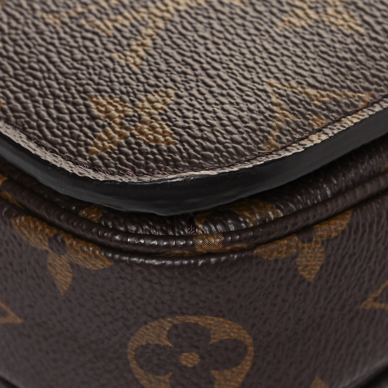 Louis Vuitton Monogram Pochette Metis 12 of 14