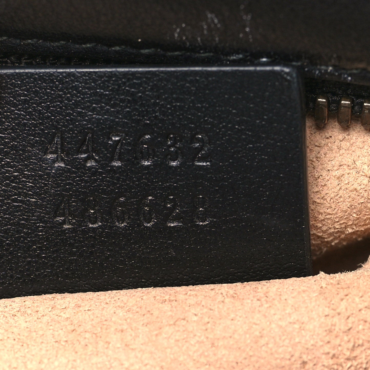 Calfskin Matelasse Small GG Marmont Chain Shoulder Bag Black