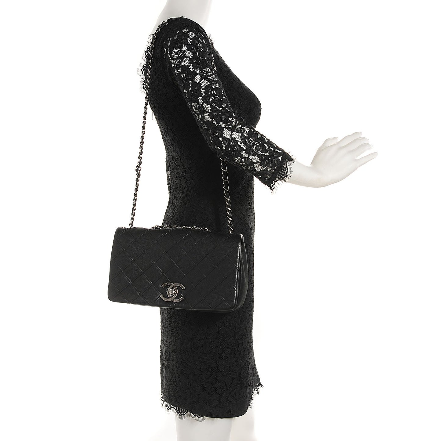 Calfskin Diamond Embossed New Chic Flap Black