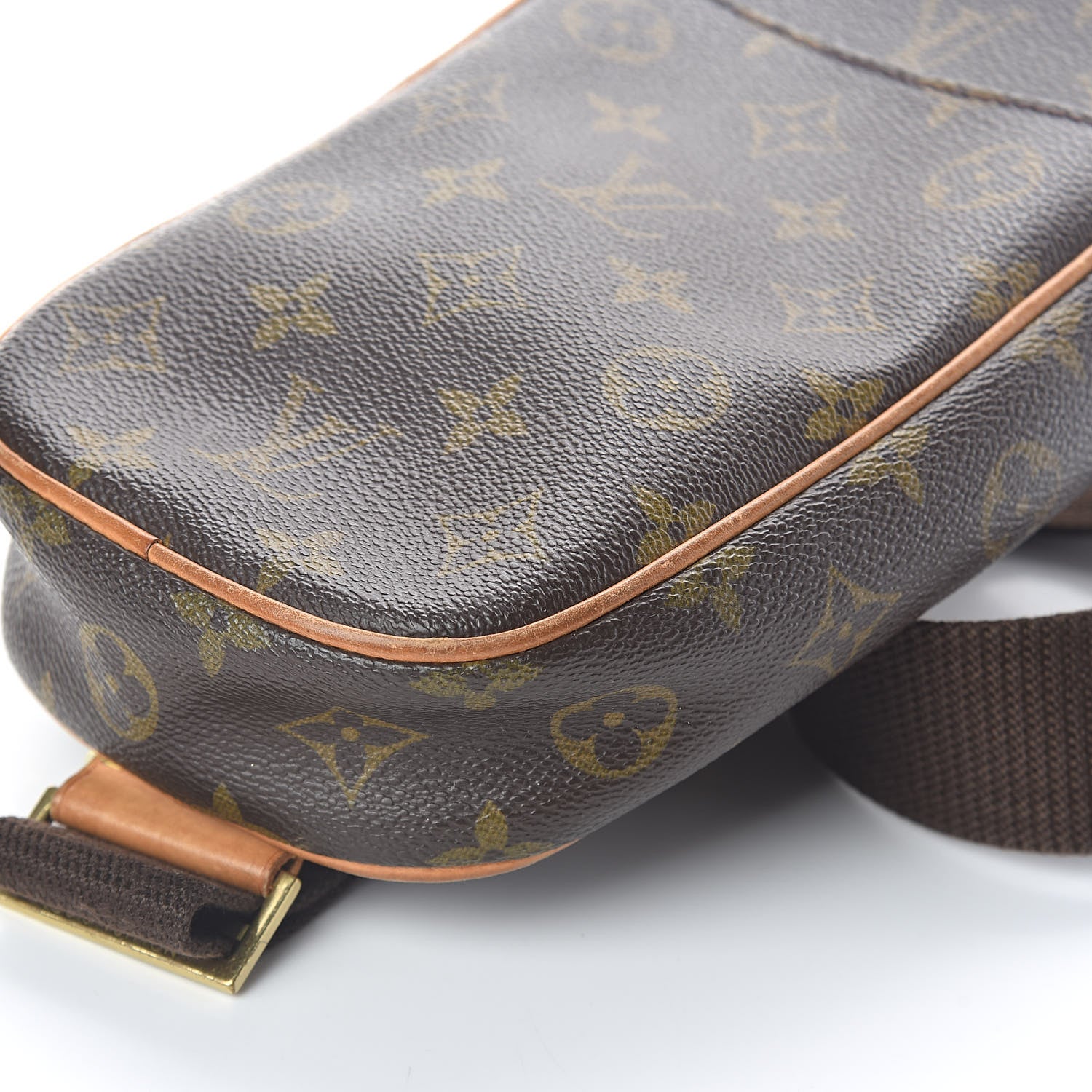 Louis Vuitton Monogram Pochette Gange 8 of 8