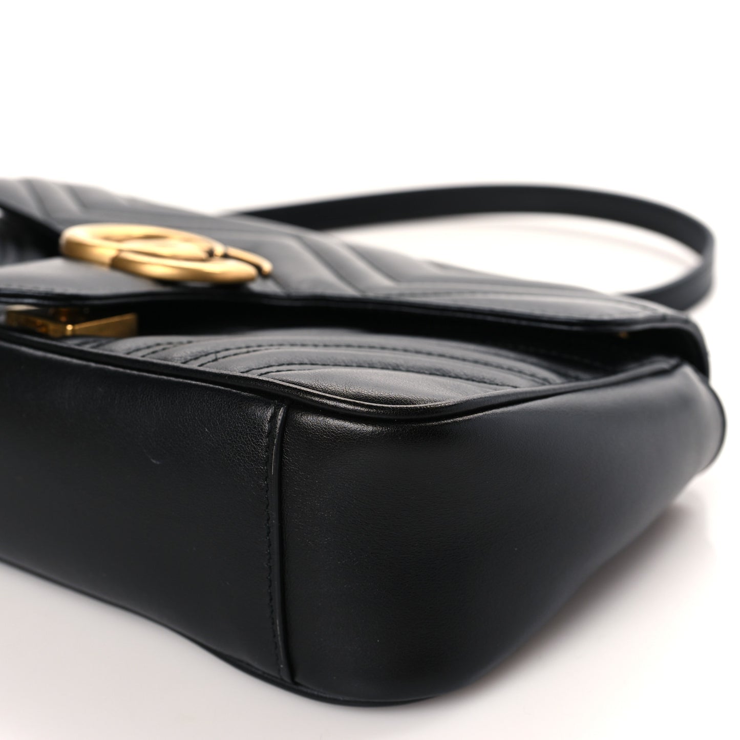 Calfskin Matelasse Small GG Marmont Shoulder Bag Black