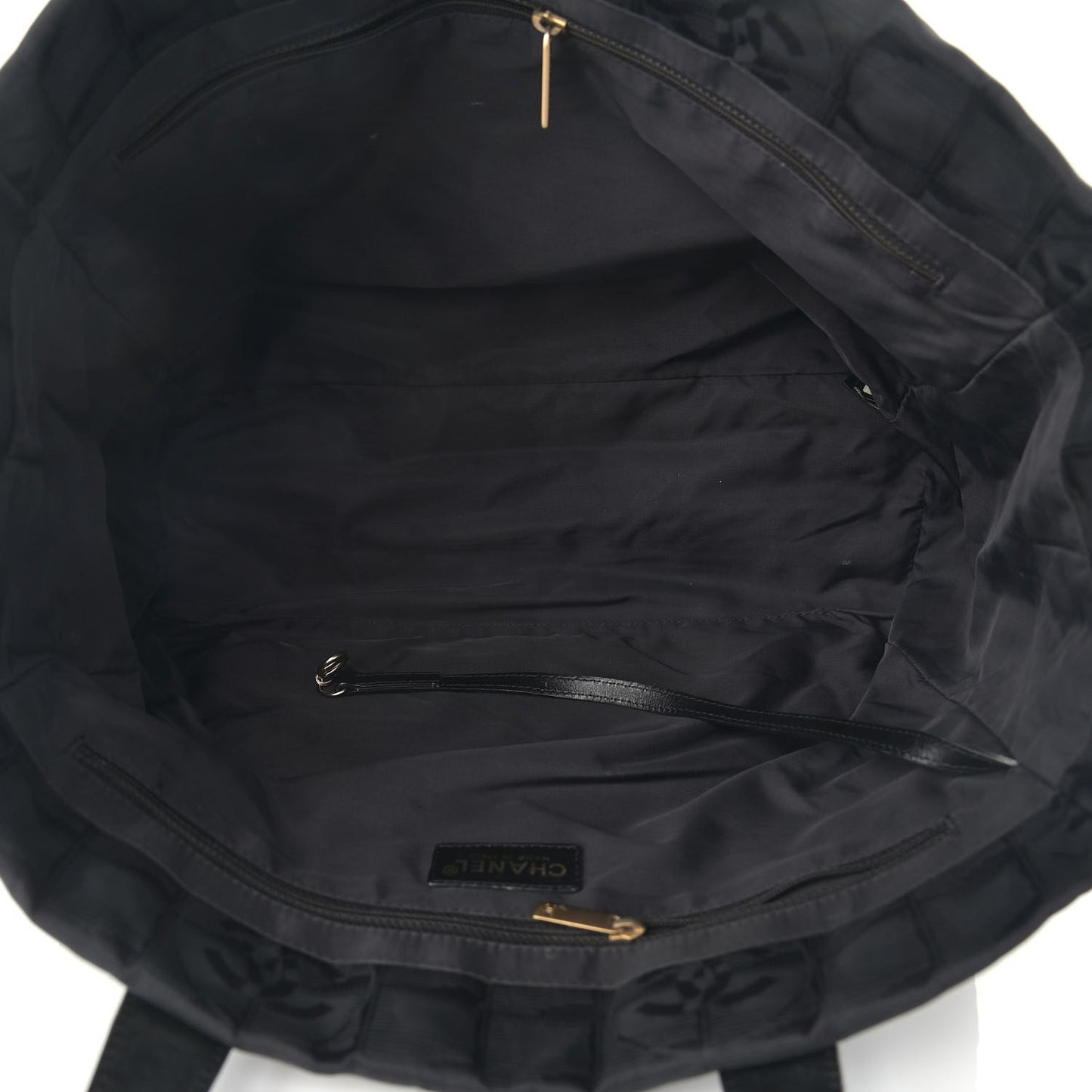 Nylon Medium Travel Tote Black