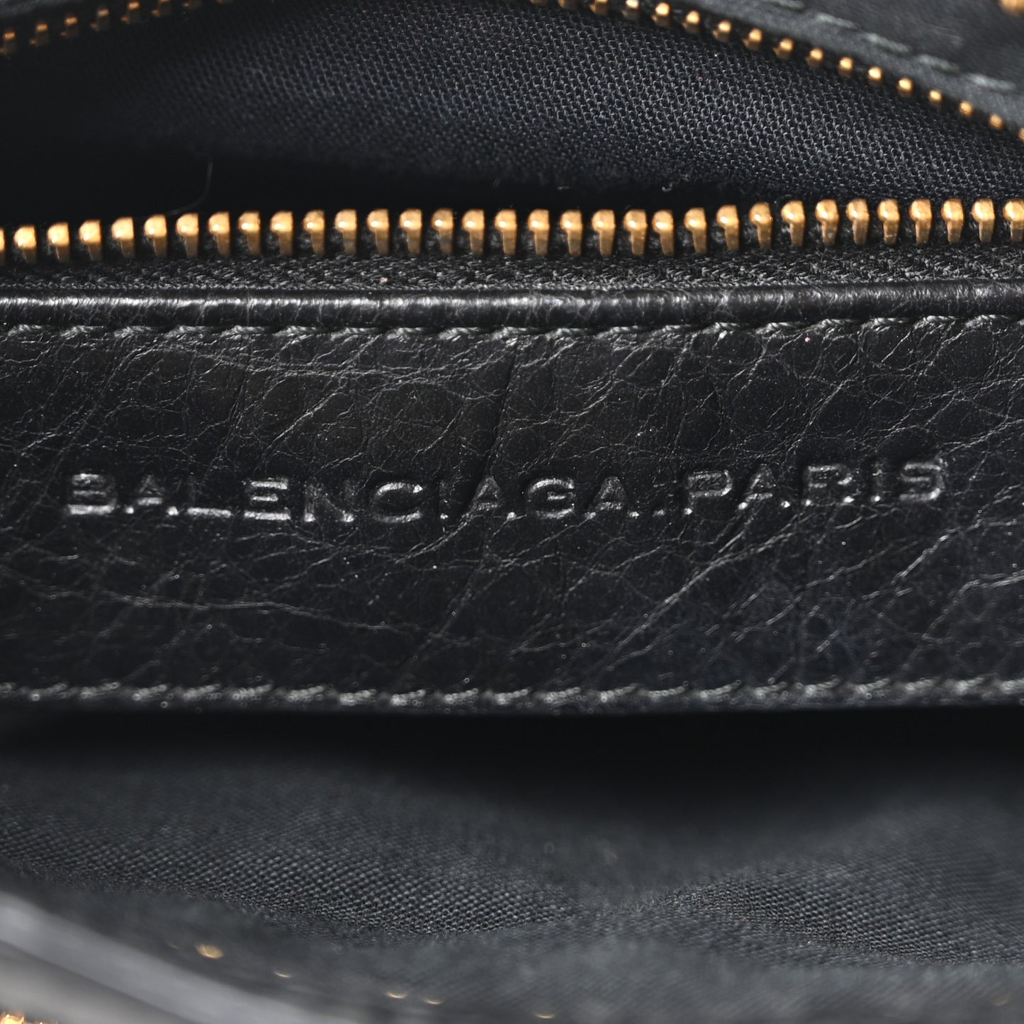 Agneau Giant 12 Gold Hardware Mini City Black