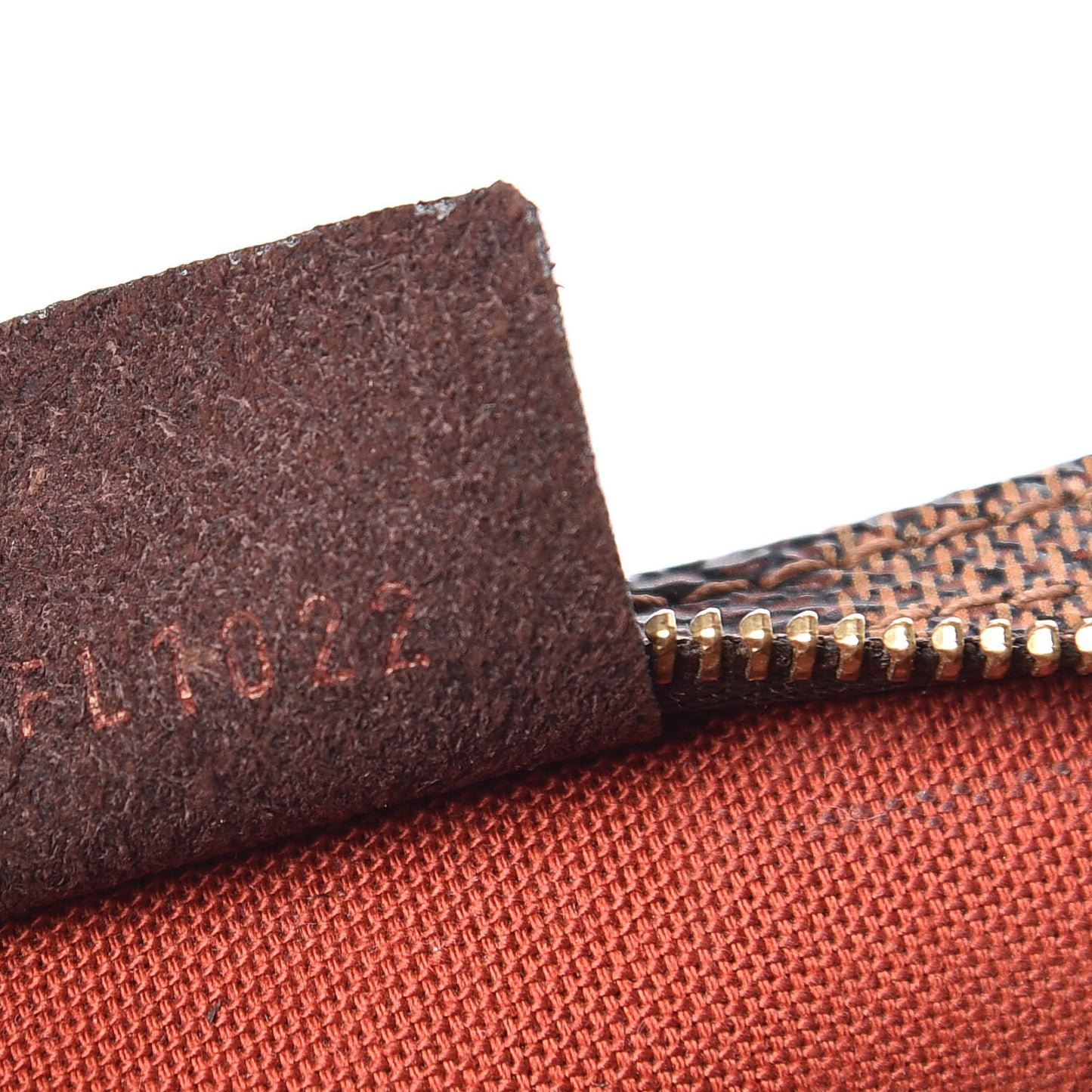 Damier Ebene Navona Pochette Accessories