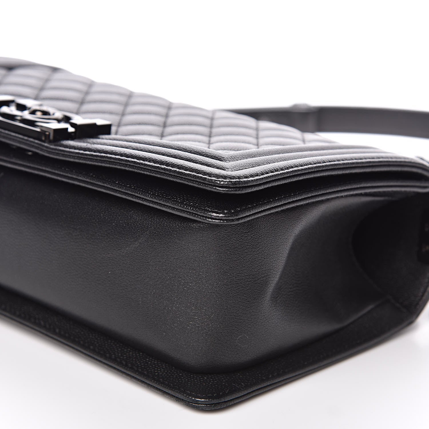 Chanel Caviar Quilted Medium Boy Flap So Black 9 of 11
