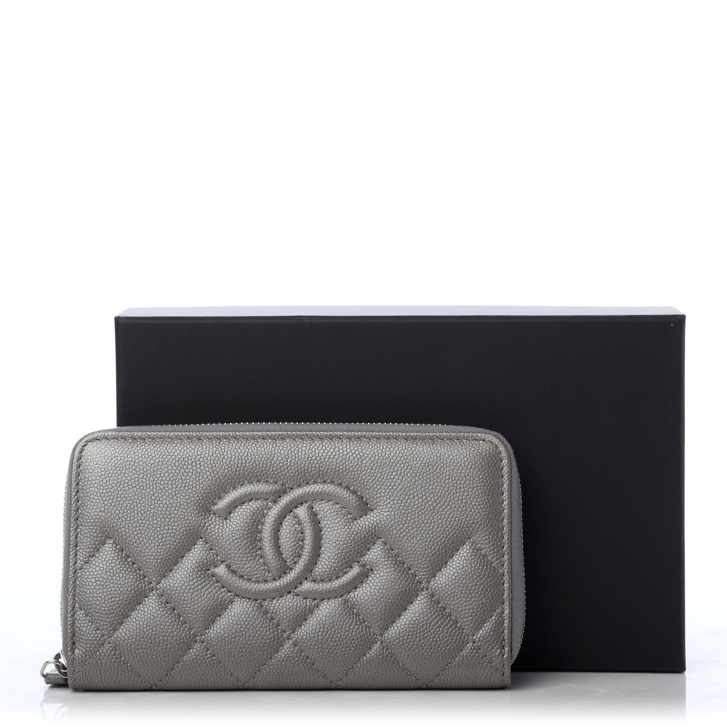 Metallic Caviar Quilted Medium Maxi CC Zip Around Wallet Grey
