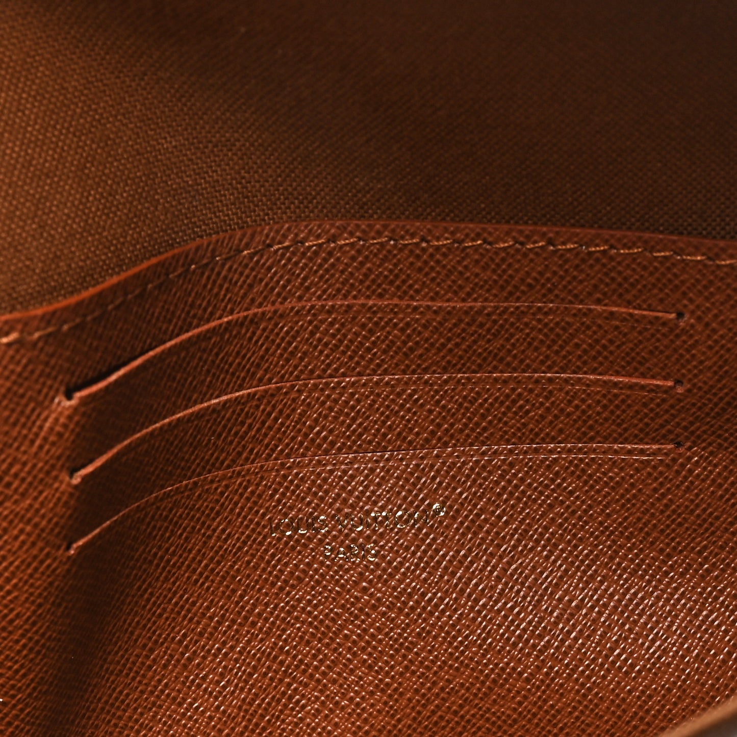 Monogram Ivy Wallet On Chain