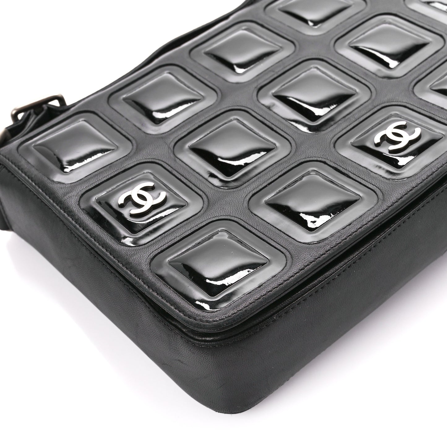 Lambskin Patent Cube CC Flap Black