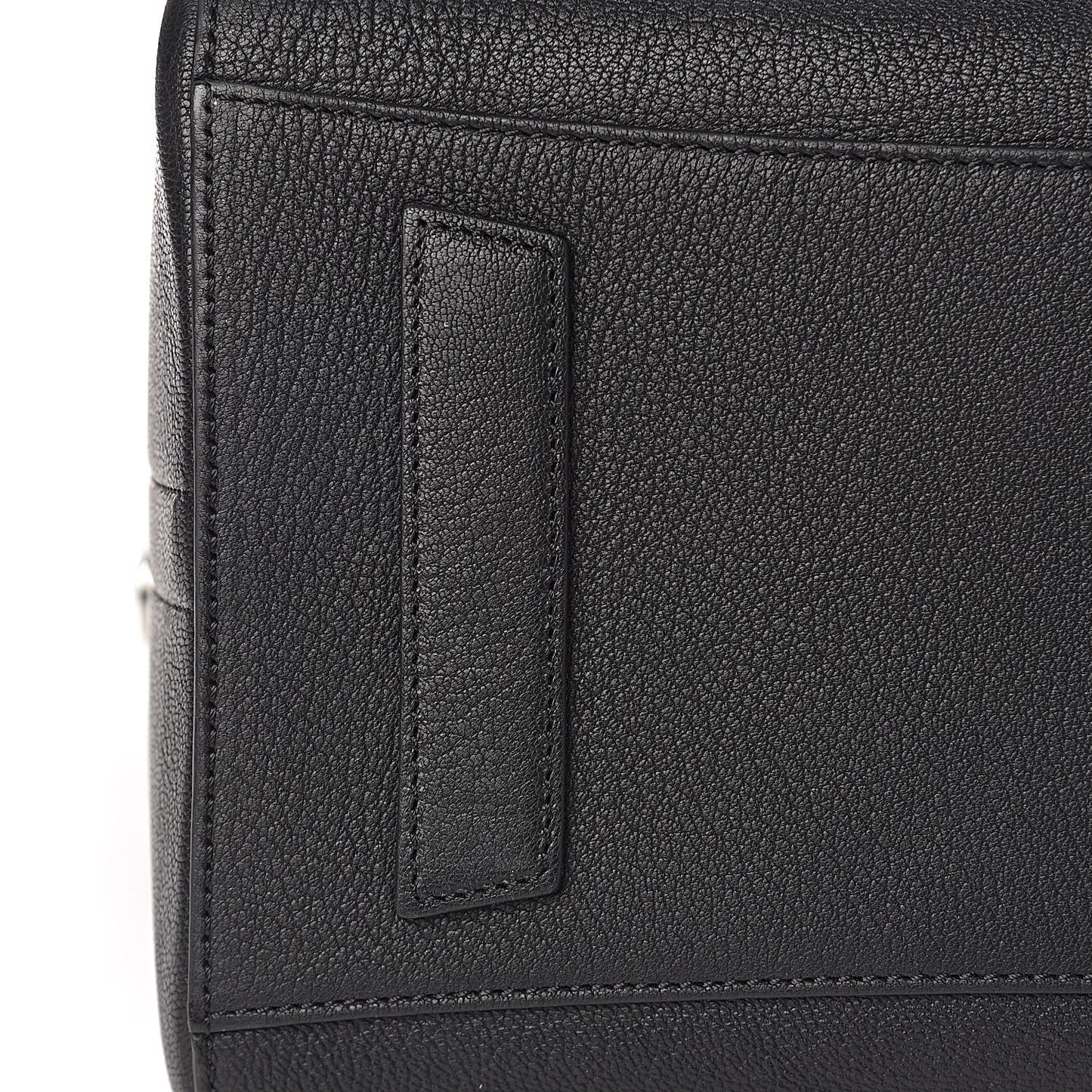 Sugar Goatskin Medium Antigona Black