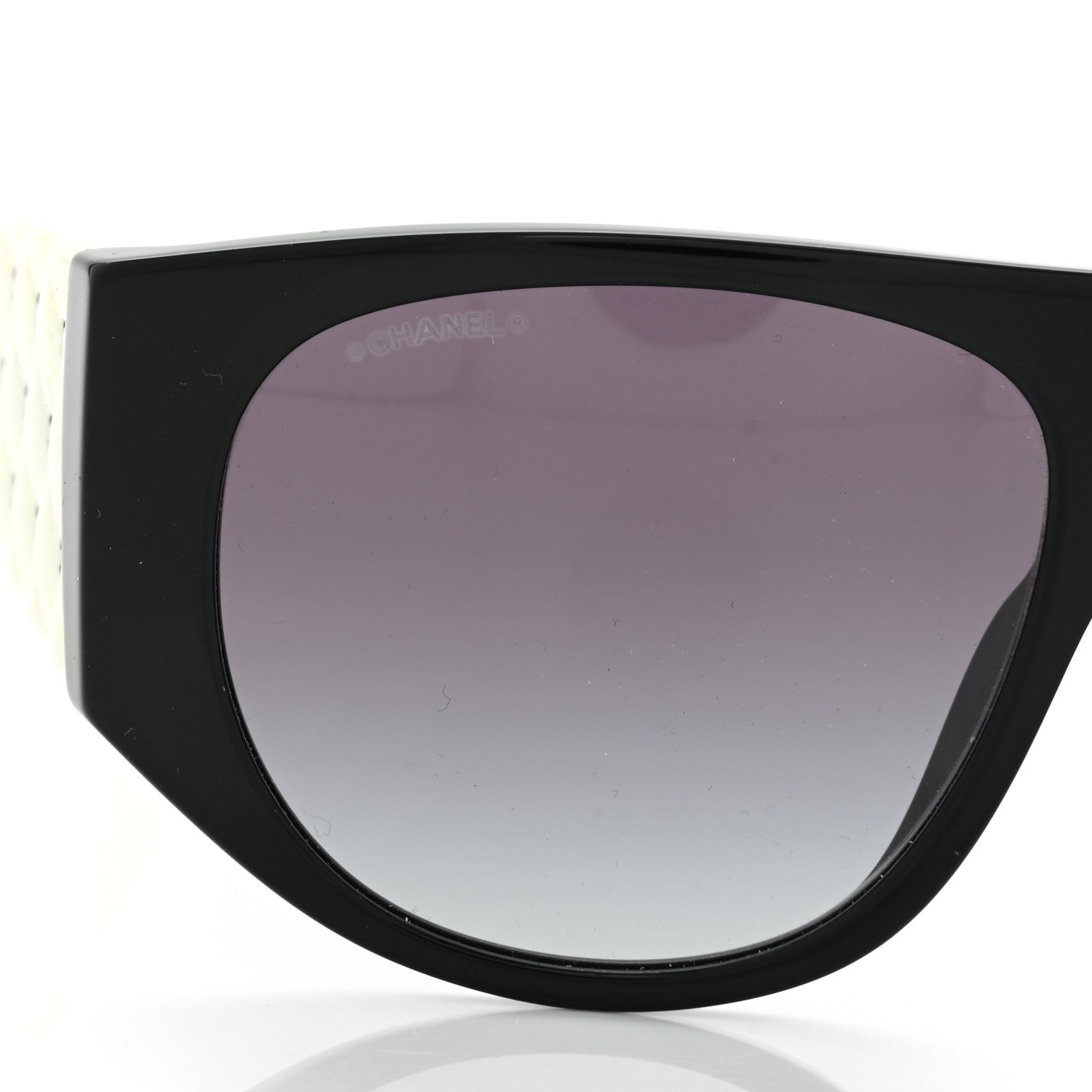 Chanel Acetate Quilted CC Pilot Sunglasses 71465 White Black 5 of 7