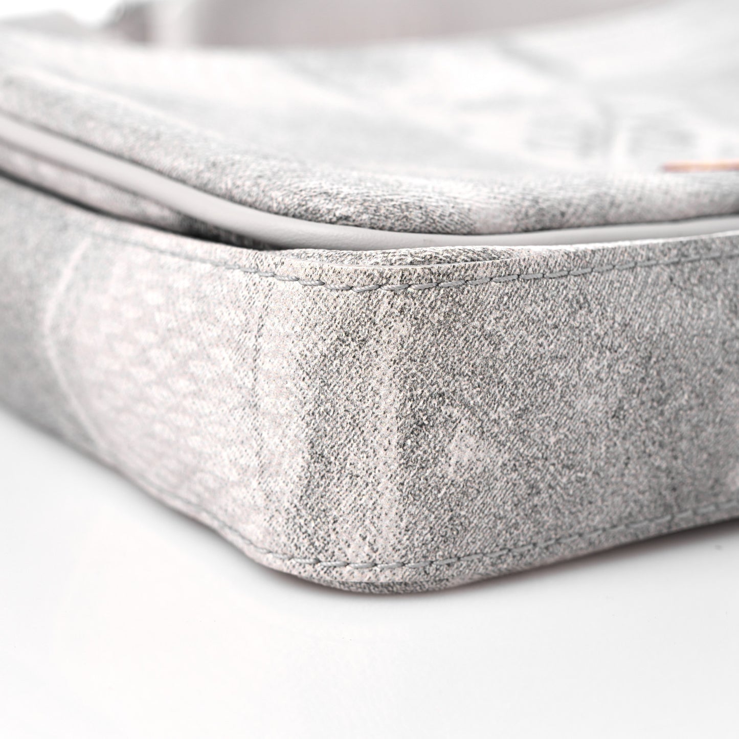 Damier Salt Trio Messenger Stone Grey