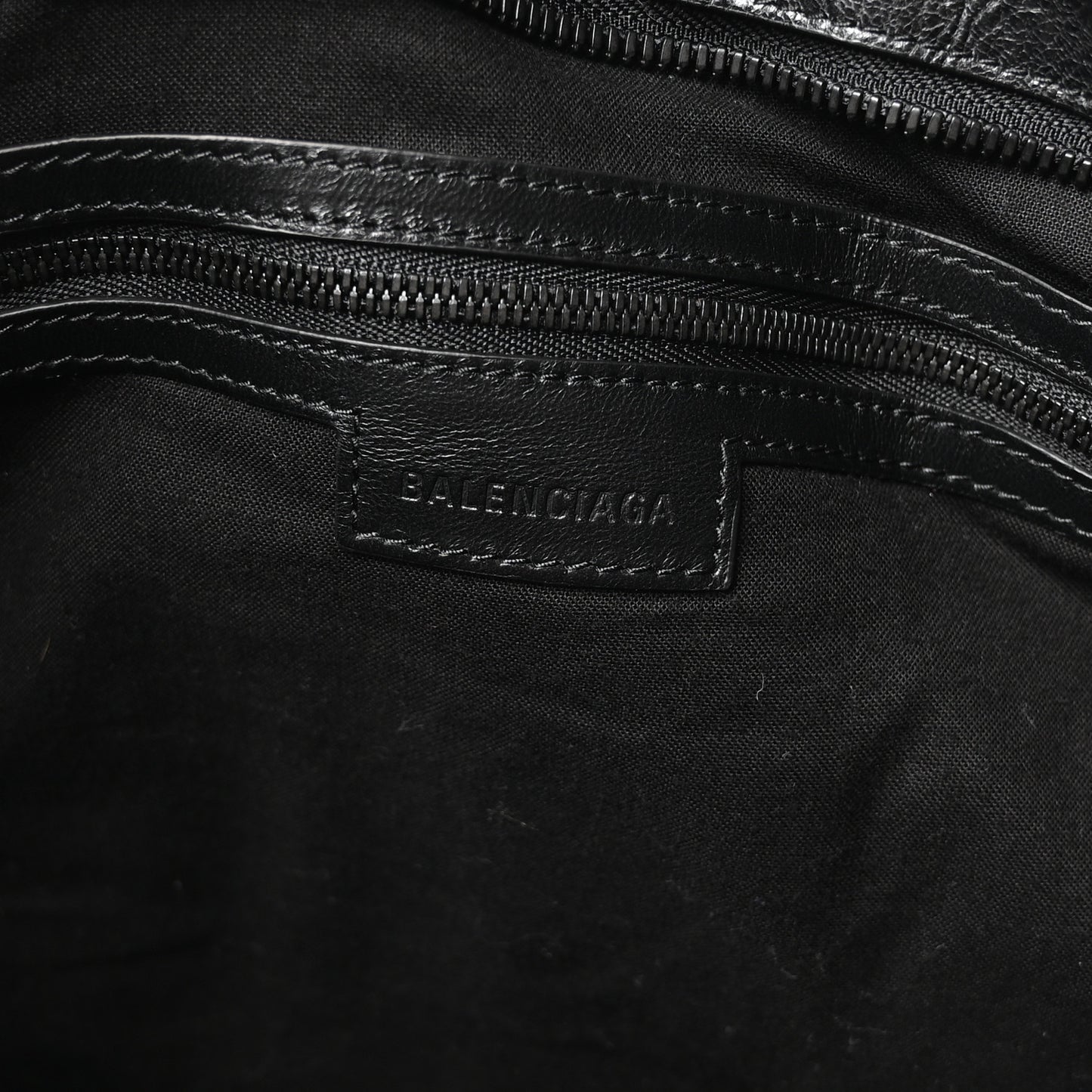 Agneau Arena Matte Hardware Large Le City Black