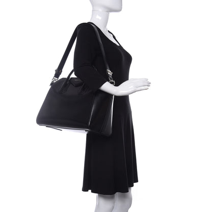Givenchy Shiny Lord Calfskin Medium Antigona Black 2 of 9