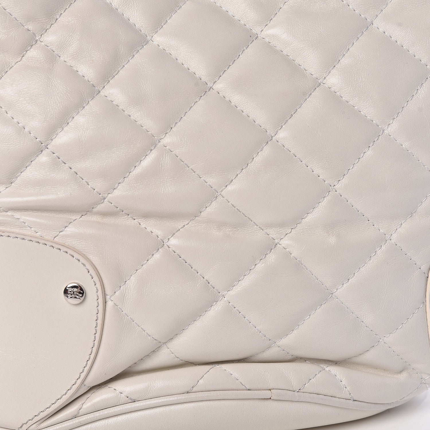 Burberry Calfskin Quilted Bucket Shoulder Bag White 20 of 20