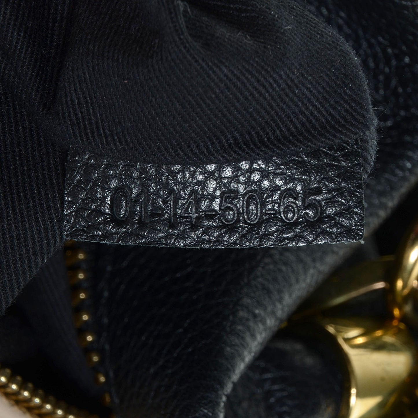 Calfskin Medium Paraty Black
