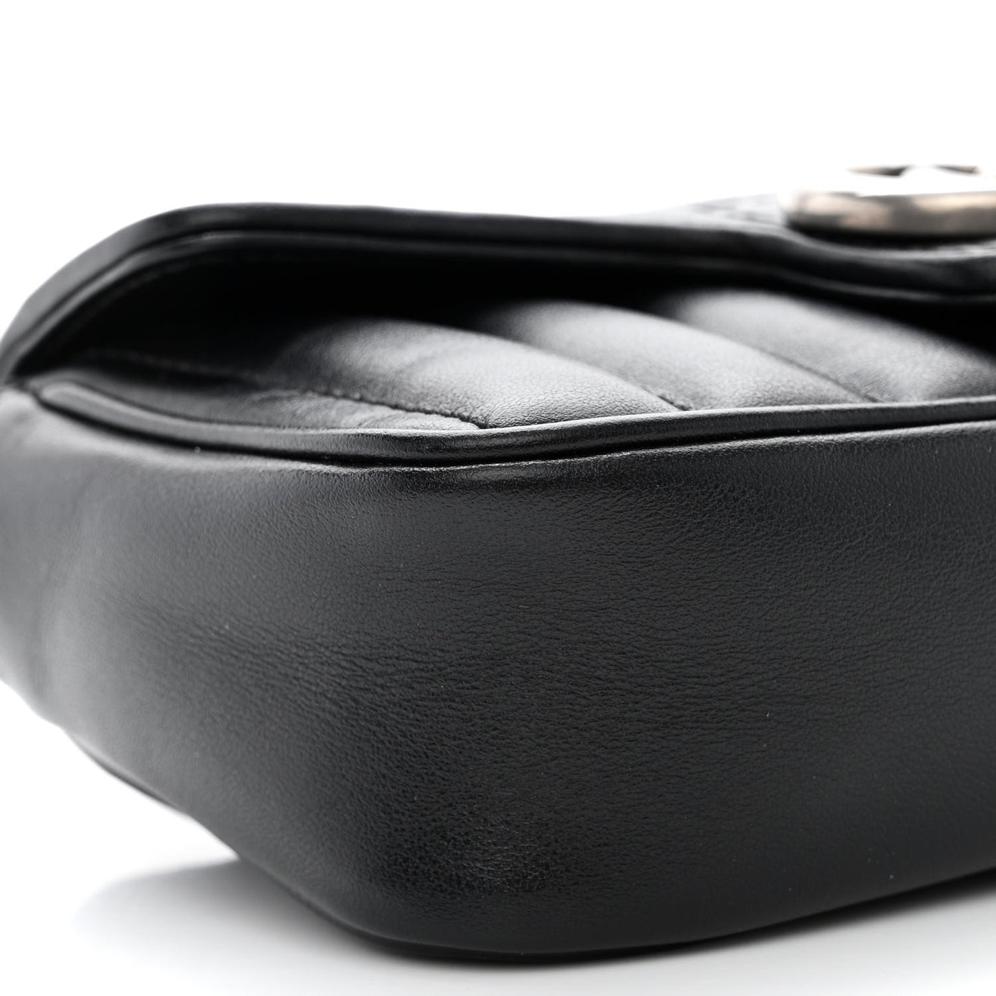 Calfskin Matelasse Aria Super Mini GG Marmont Shoulder Bag Black