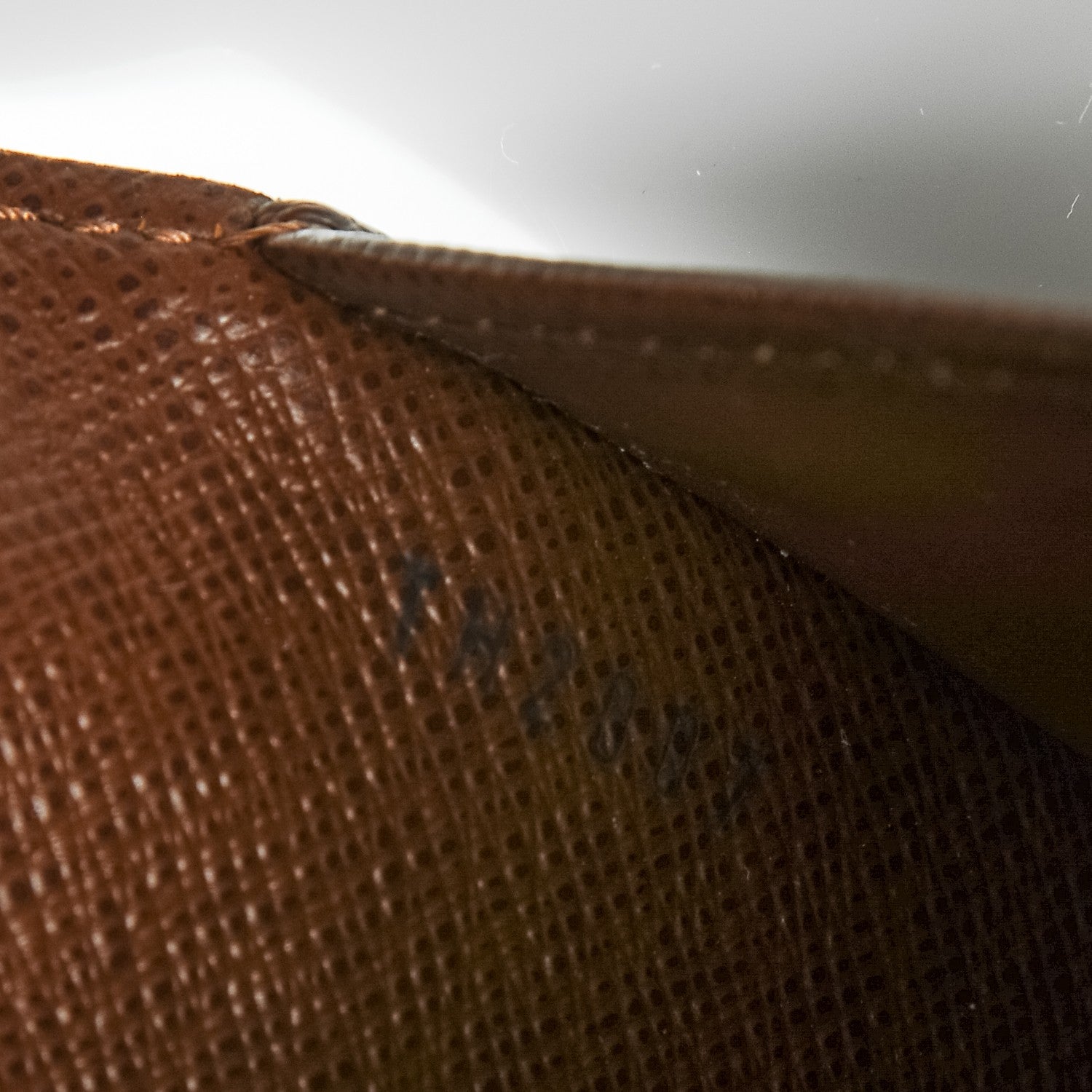 Louis Vuitton Monogram Porte Tresor International Wallet 8 of 8