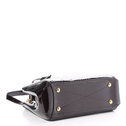 Louis Vuitton Vernis Montaigne MM Amarante 4 of 10