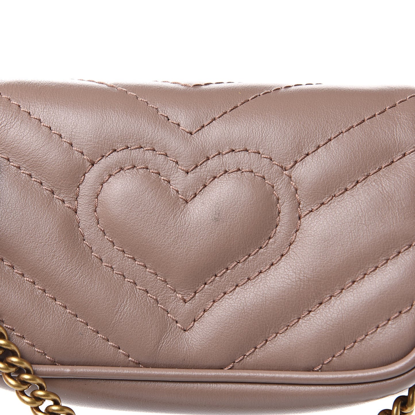 Calfskin Matelasse Heart GG Marmont 2.0 Coin Purse On A Chain Porcelain Rose
