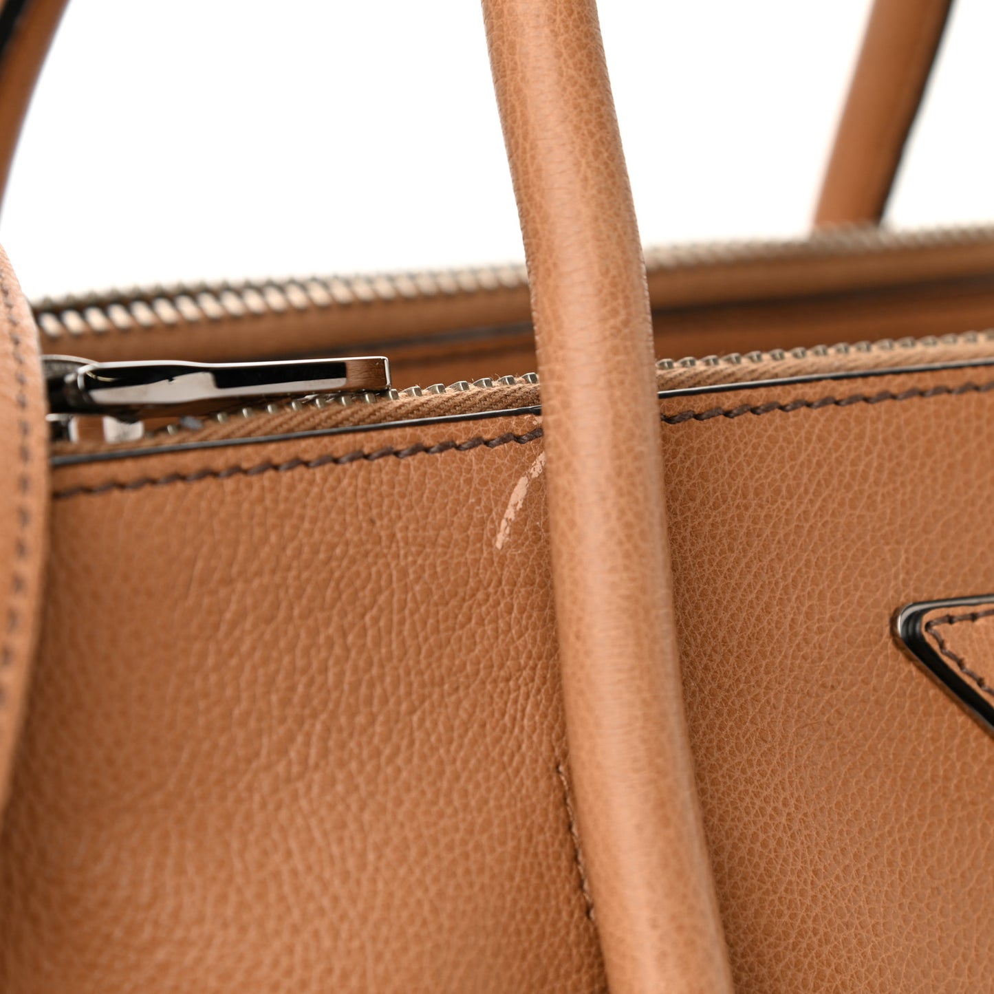 Vitello Daino Twin Pocket Tote Sabbia