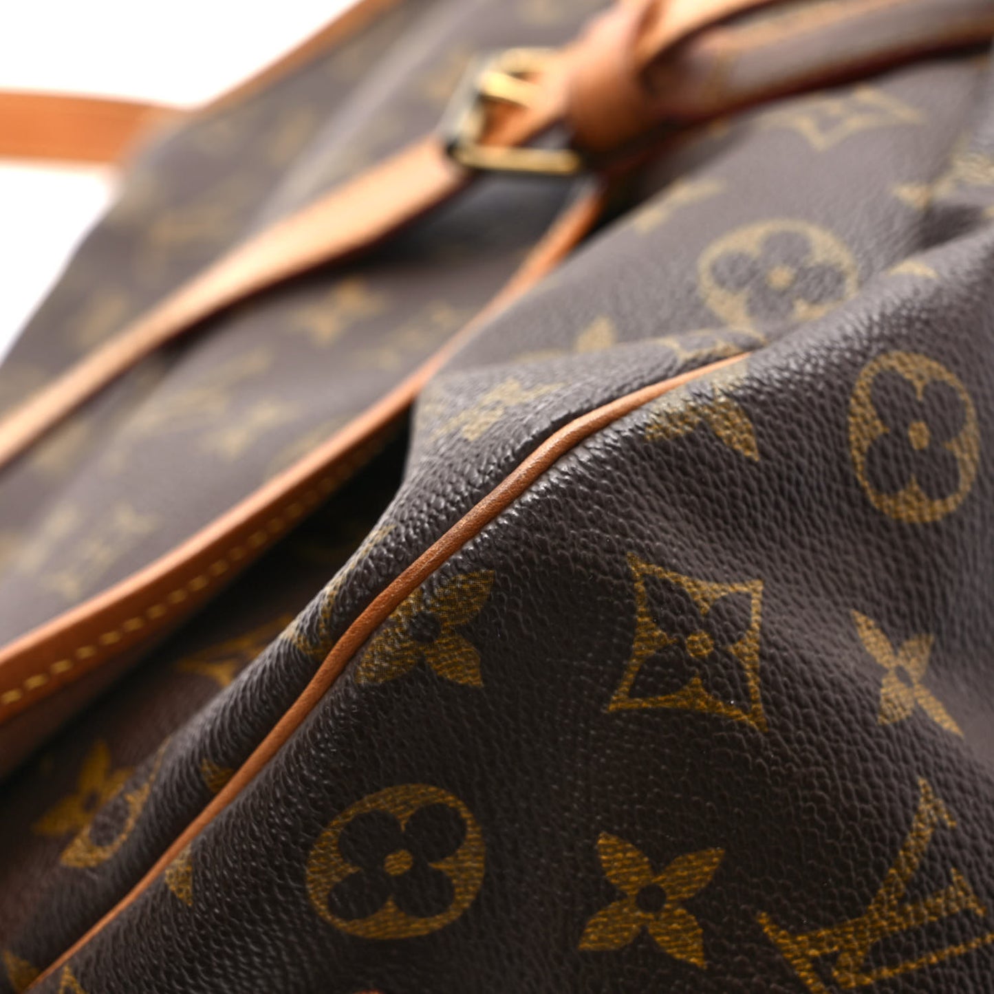 Monogram Saumur 35