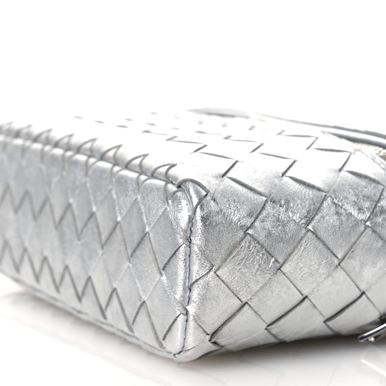 Bottega Veneta Laminated Nappa Intrecciato Bang Bang Vanity Case Silver 10 of 11