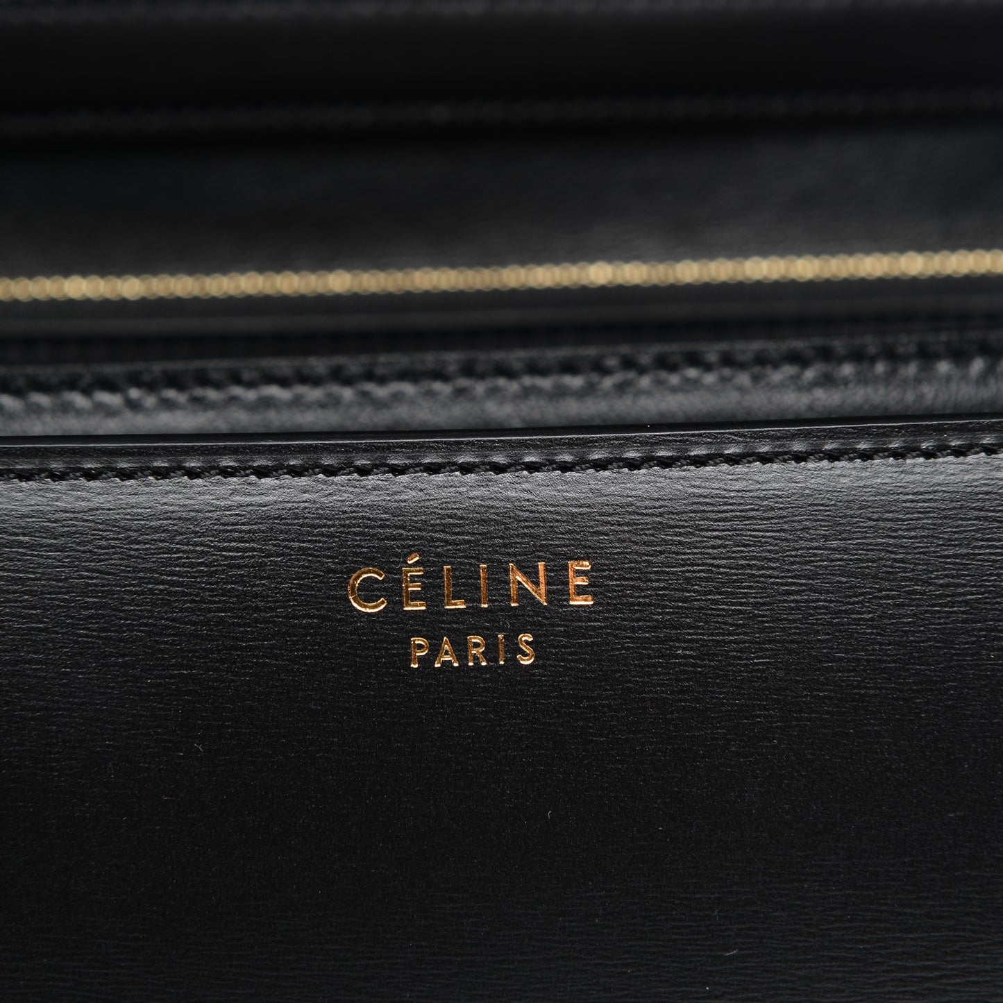 Box Calfskin Medium Classic Box Flap Bag Black
