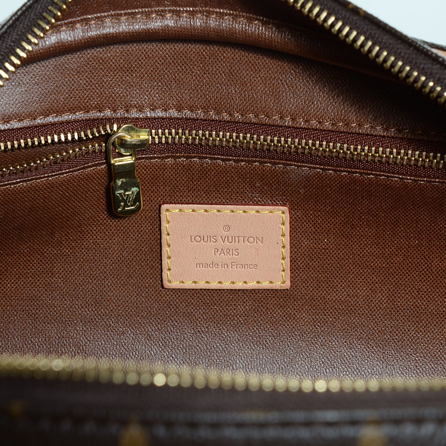 Louis Vuitton Monogram King Size Toiletry Bag 7 of 8