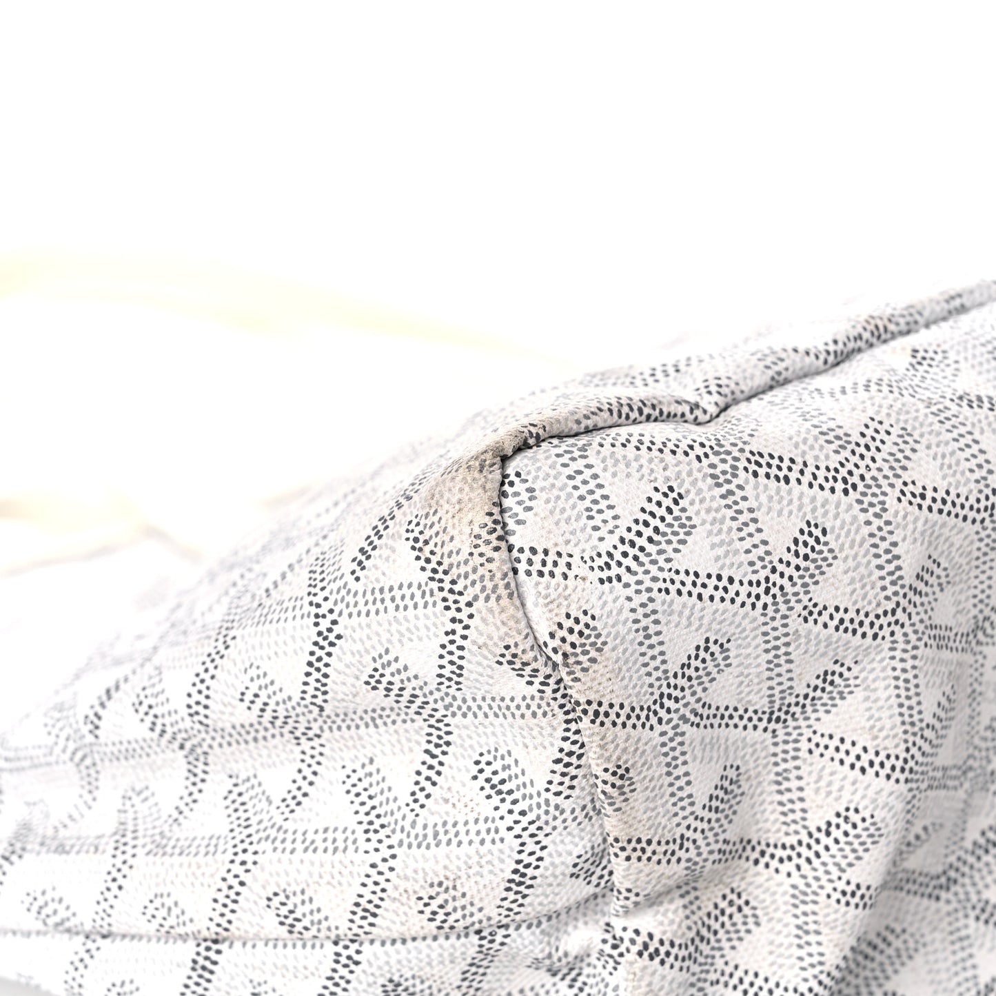 Goyardine Saint Louis PM White