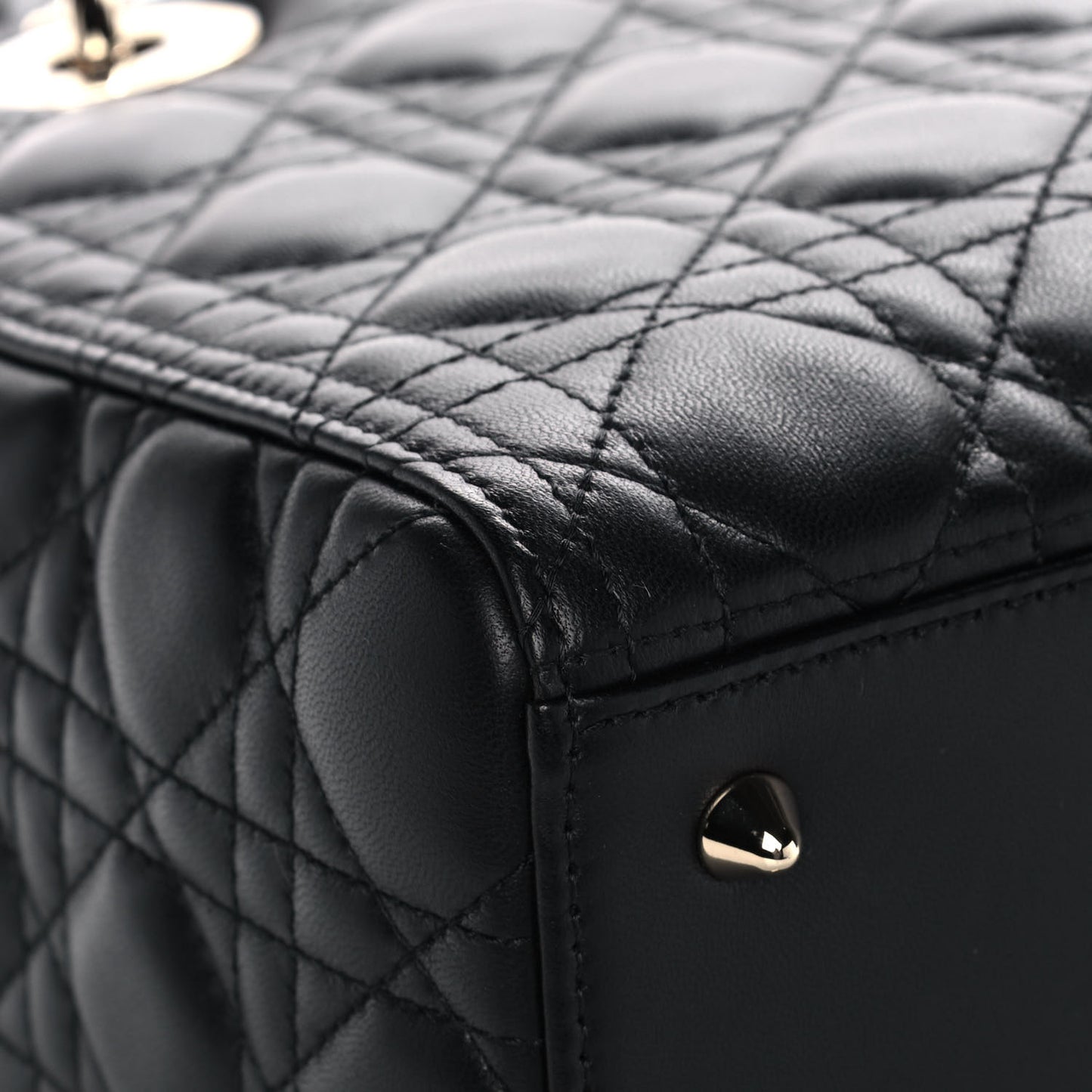 Lambskin Cannage Medium Lady Dior Black