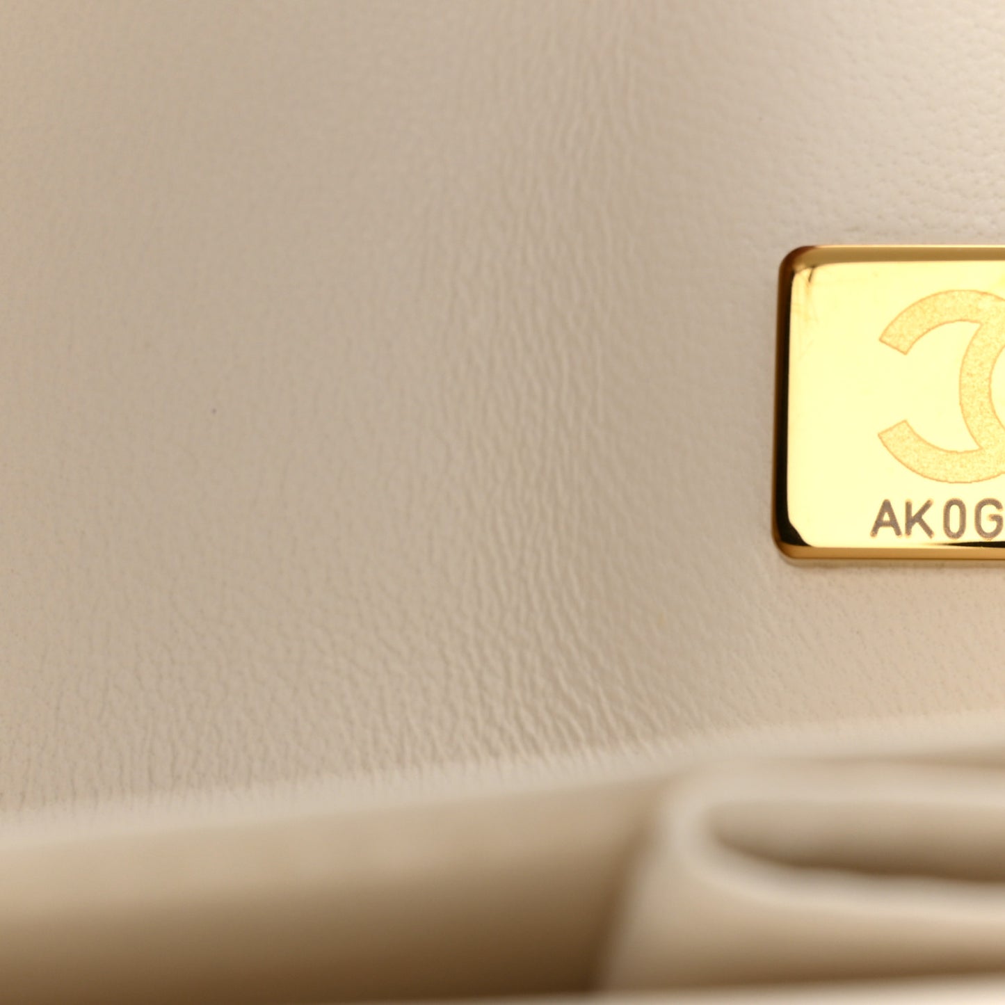 Caviar Quilted Jumbo Double Flap White