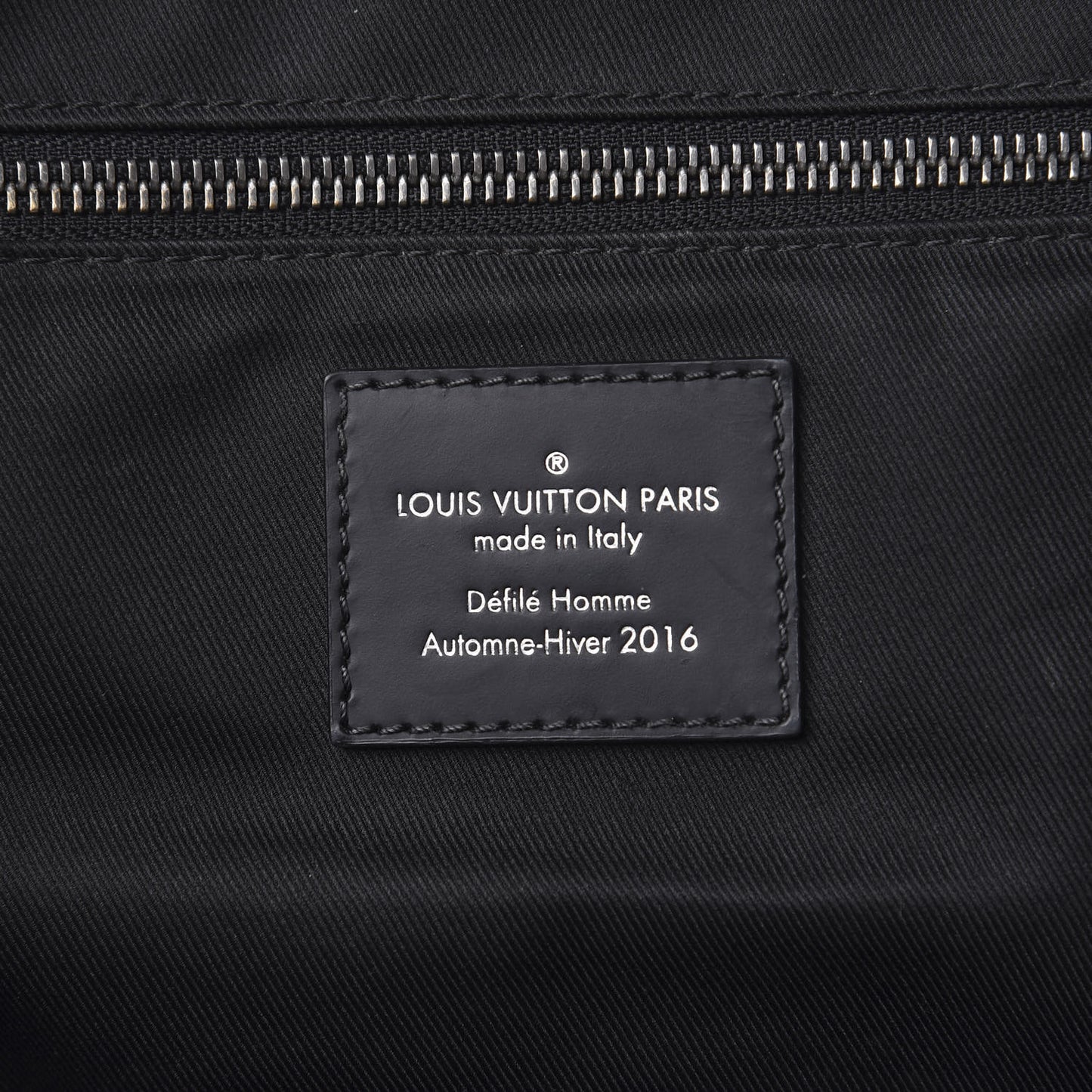 Monogram Eclipse Voyager Messenger MM