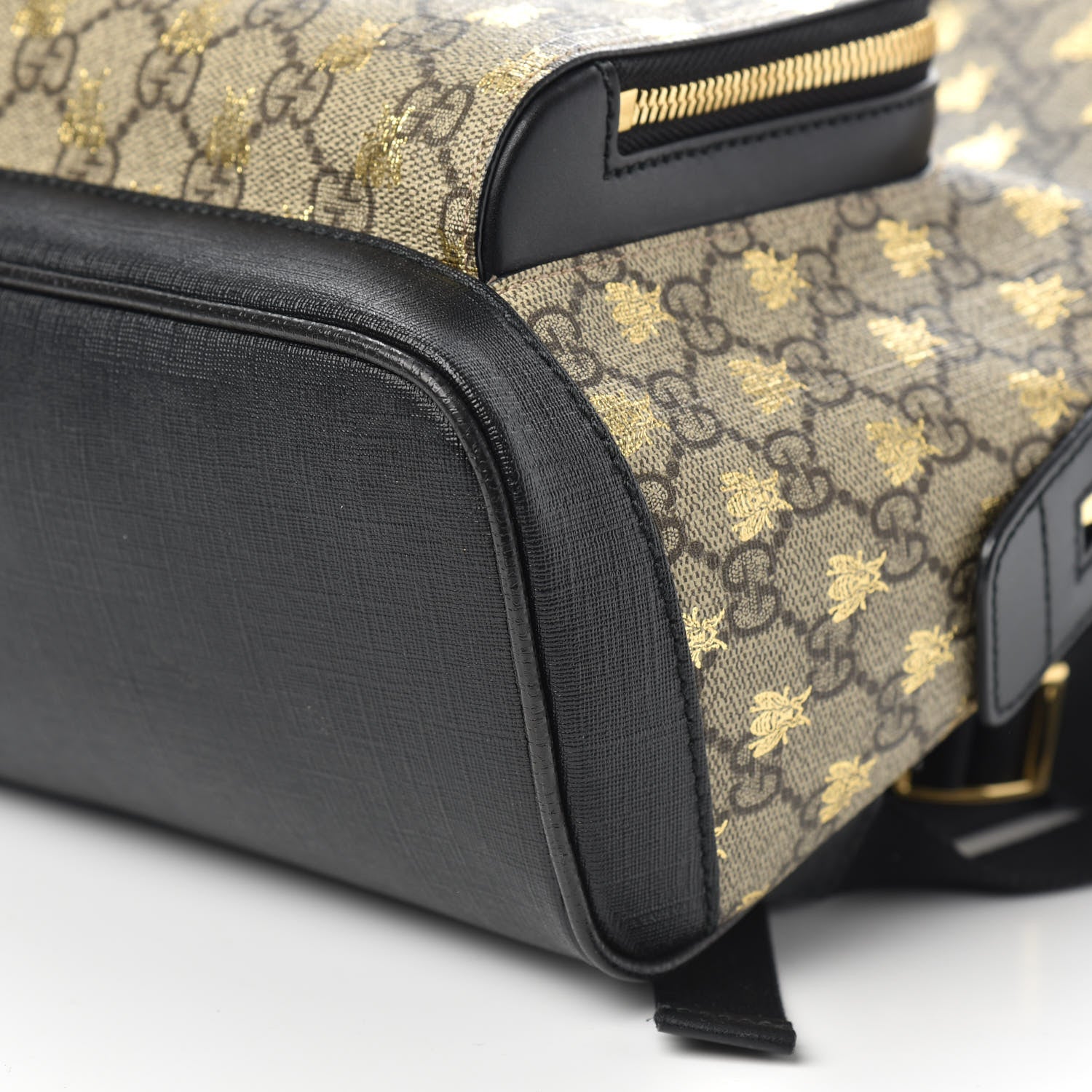 Gucci GG Supreme Monogram Bees Print Small Day Backpack Beige Oro Black 9 of 9