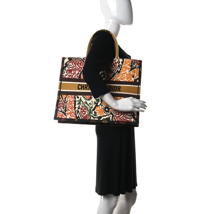 Christian Dior Canvas Embroidered Large Paisley Book Tote Multicolor 2 of 15