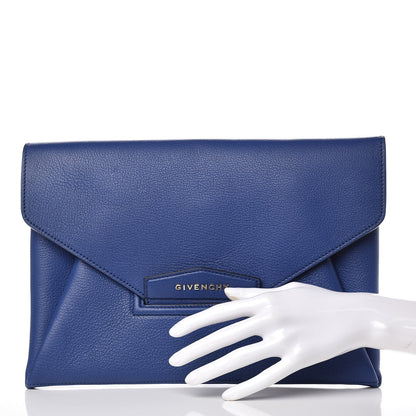 Givenchy Sugar Goatskin Medium Antigona Envelope Clutch Blue 2 of 8