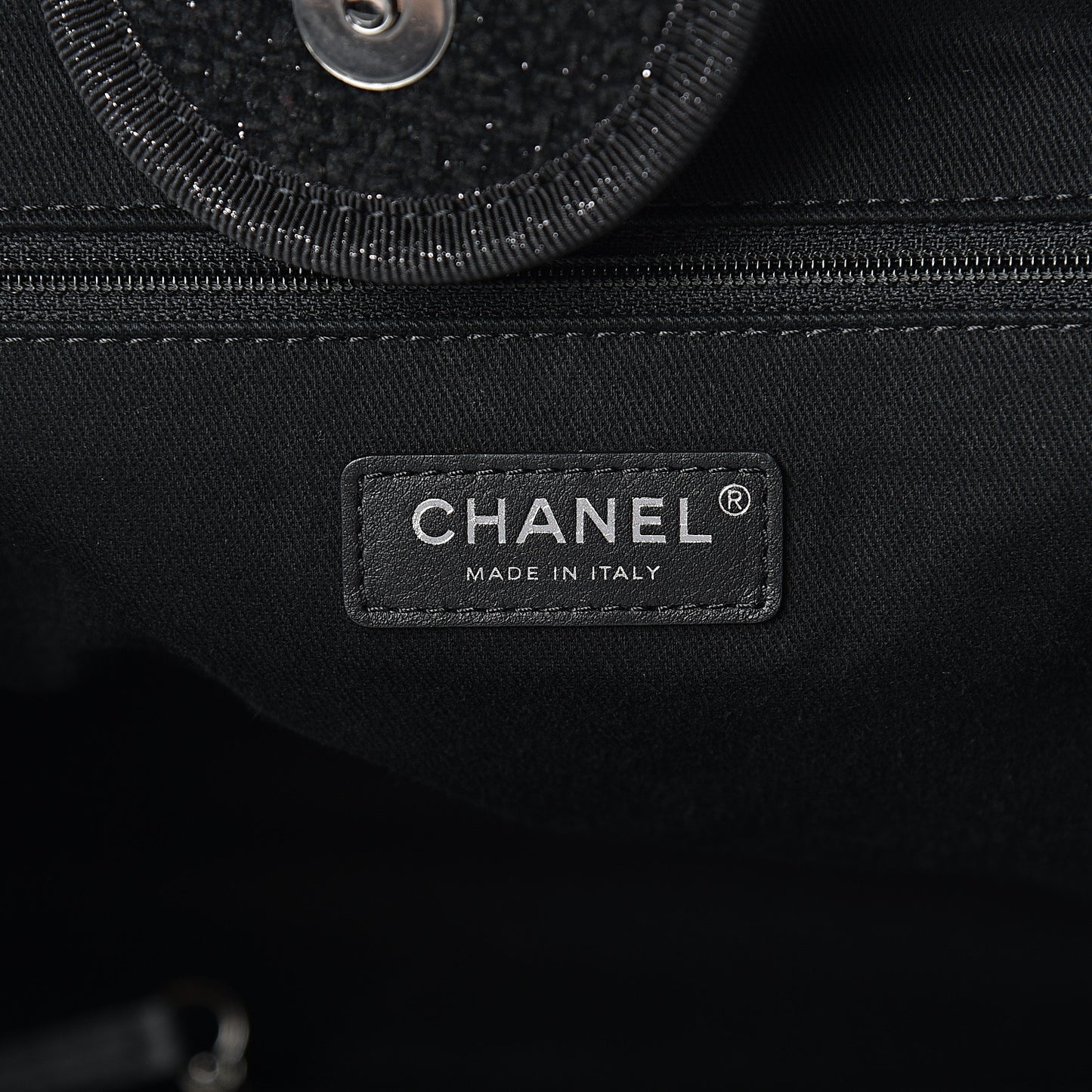Lurex Boucle Medium Deauville Tote Black