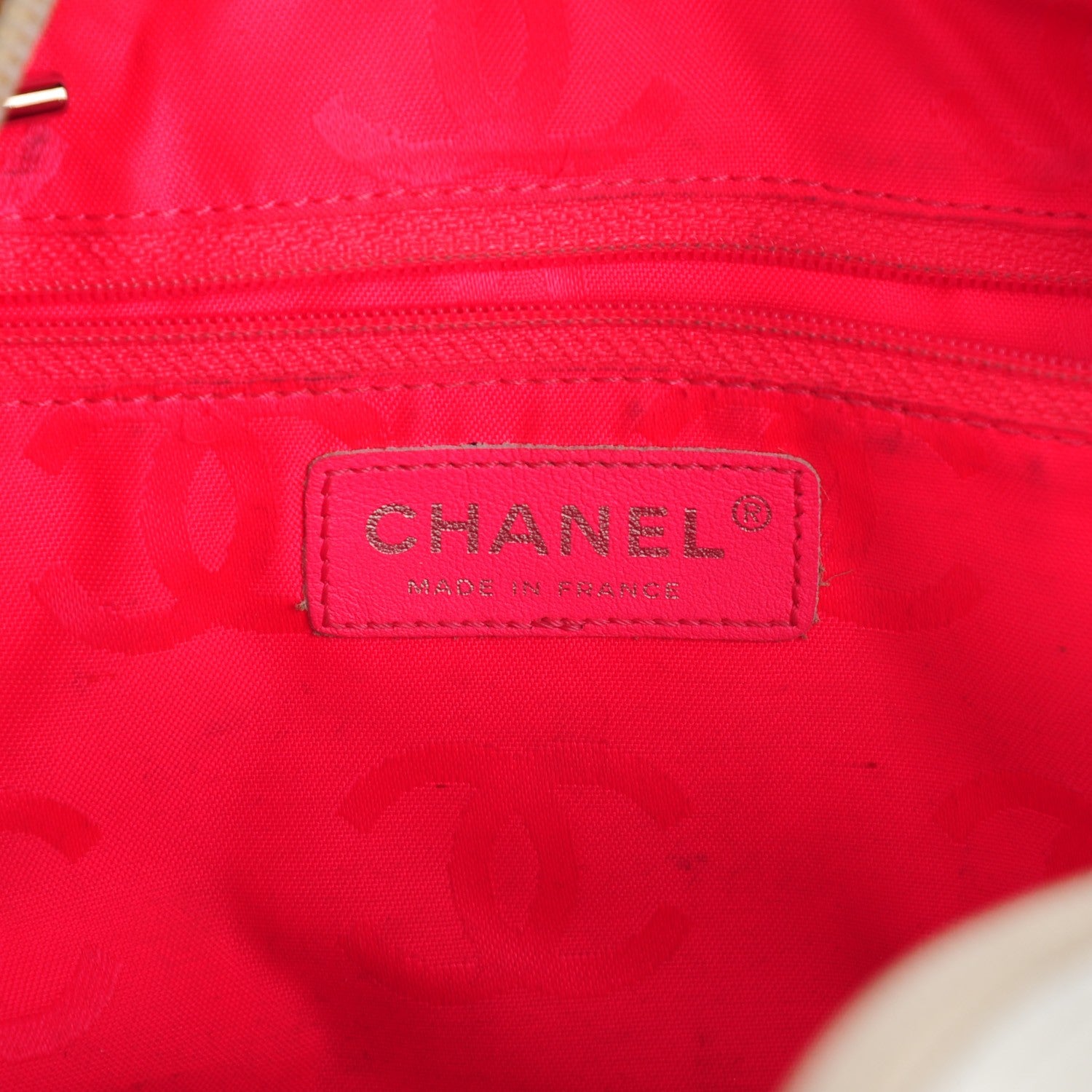 Chanel Calfskin Quilted Large Cambon Bowler White Black 6 of 11