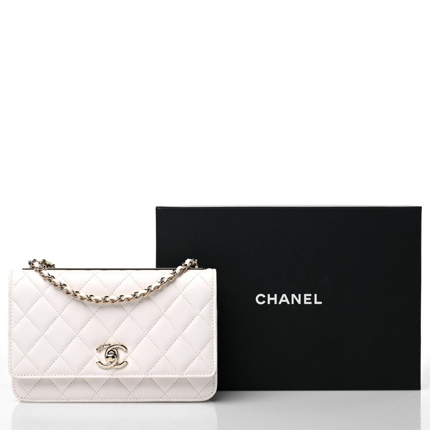 Lambskin Quilted Trendy CC Wallet On Chain WOC White