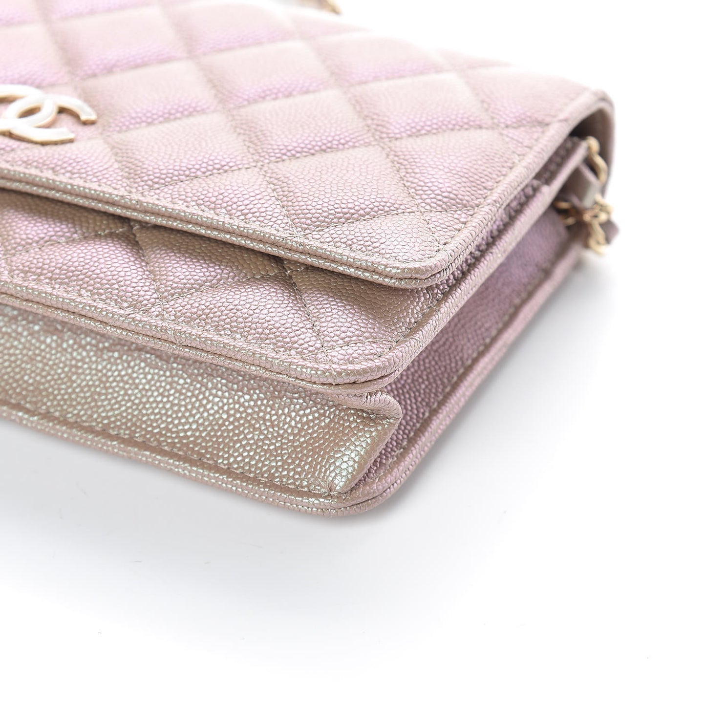 Iridescent Caviar Quilted Wallet On Chain WOC Beige