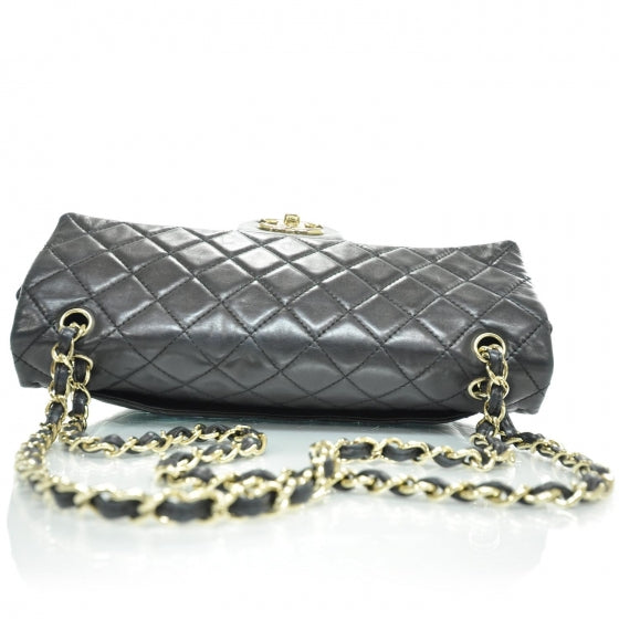 Lambskin Quilted Maxi Flap Black