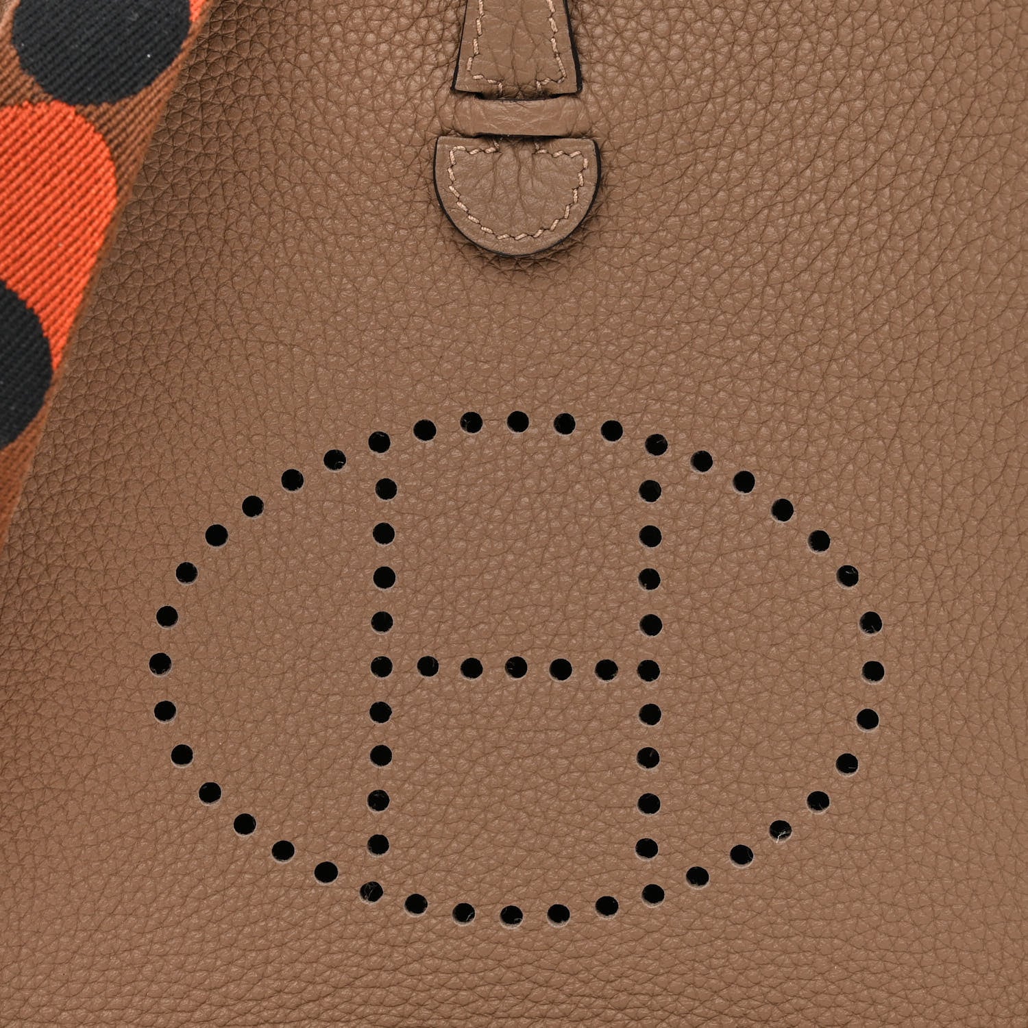 Hermes Taurillon Clemence Flipperball Sangle Evelyne TPM Beige De Weimar Noisette Cuivre Gold 8 of 11