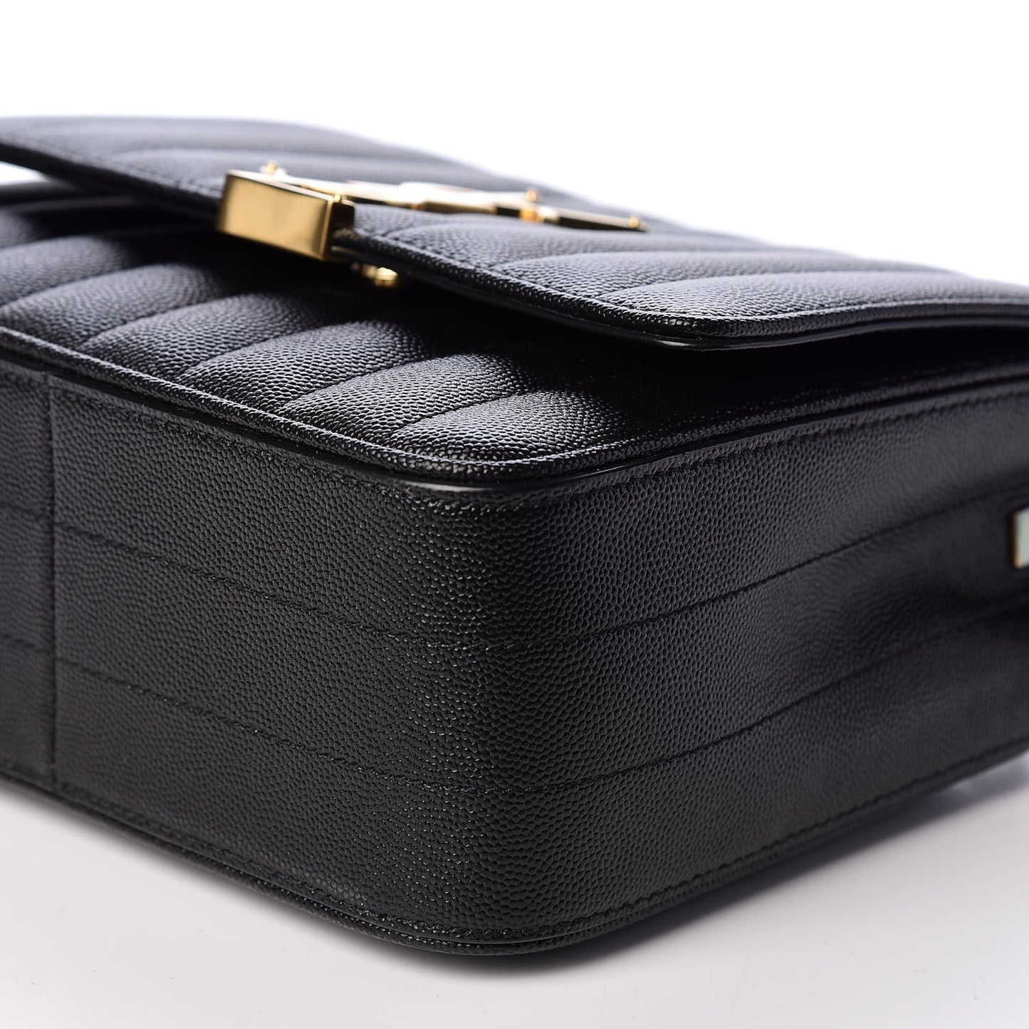 Grain De Poudre Matelasse Monogram Medium Vicky Chain Bag Black