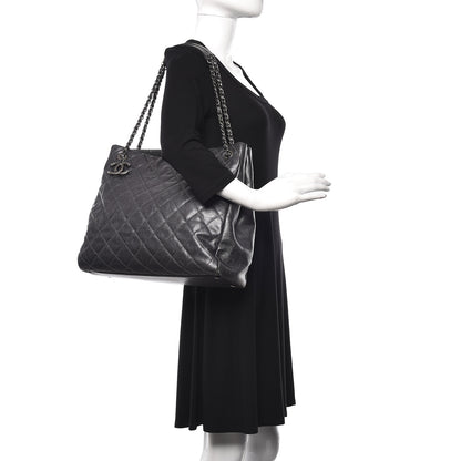 Chanel Iridescent Caviar Quilted Tall Chic Shopping Tote Argent 2 of 11