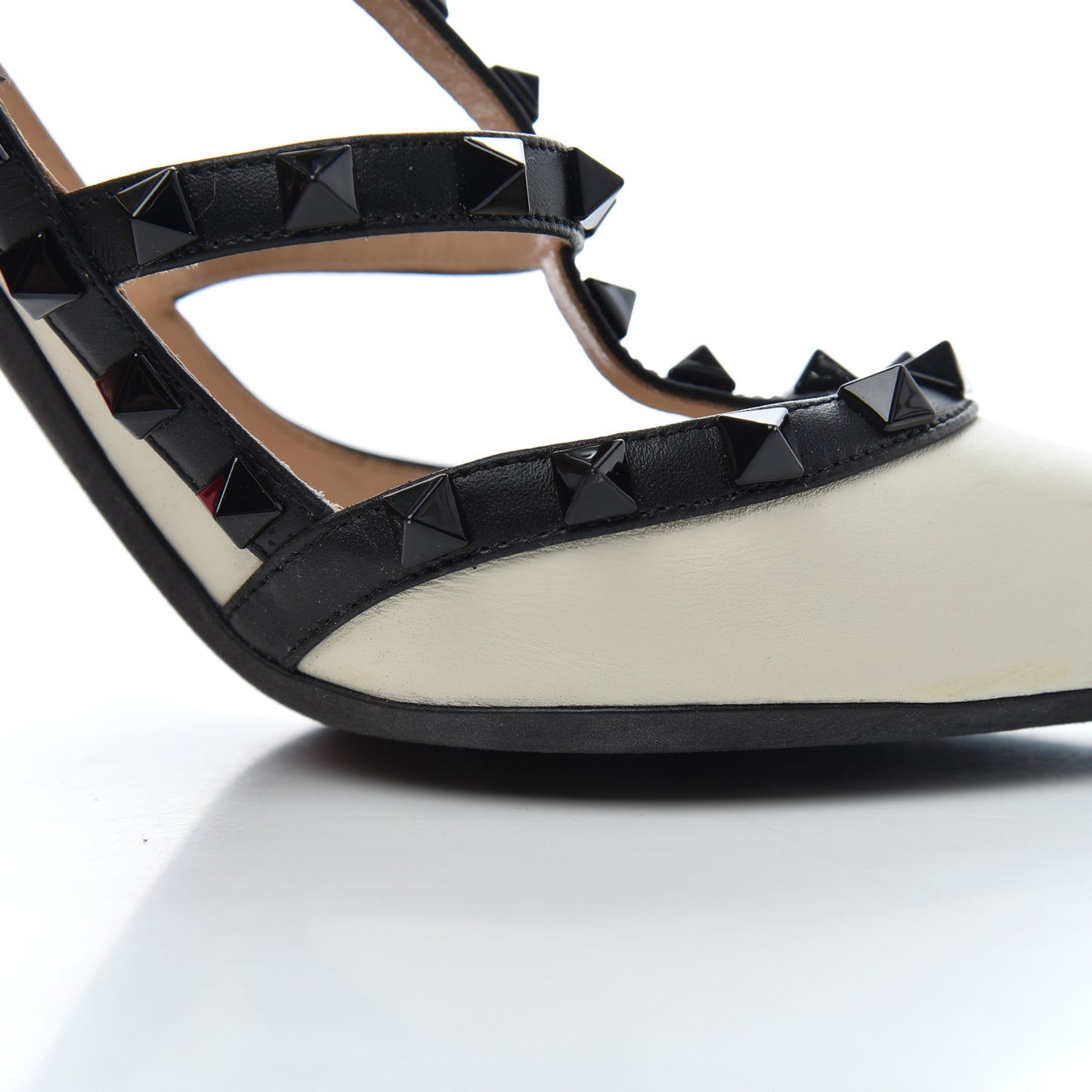 Calfskin Rockstud Ankle Strap 100mm Pumps 37.5 Light Ivory Black