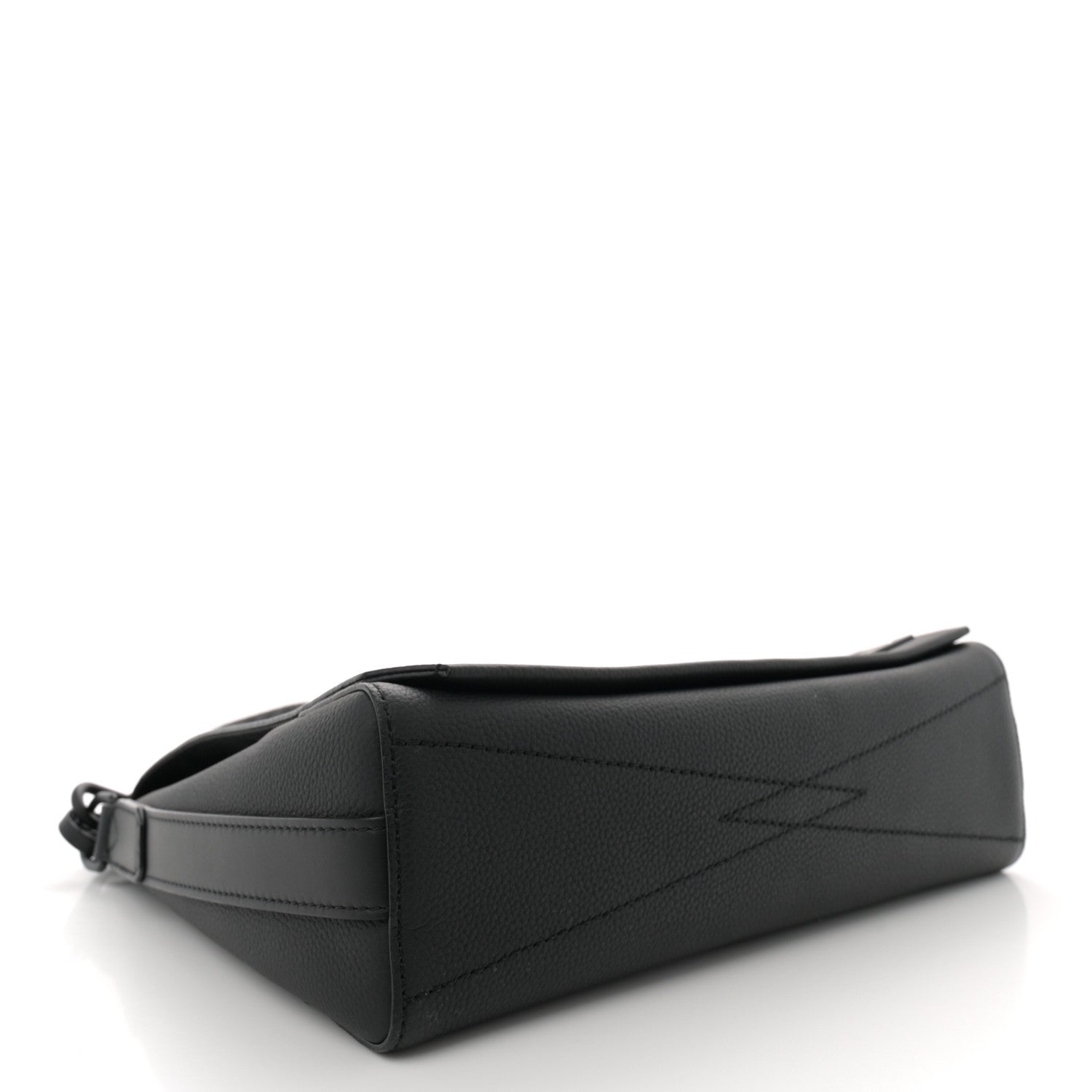 Louis Vuitton Calfskin Aerogram Takeoff Messenger Black 4 of 10