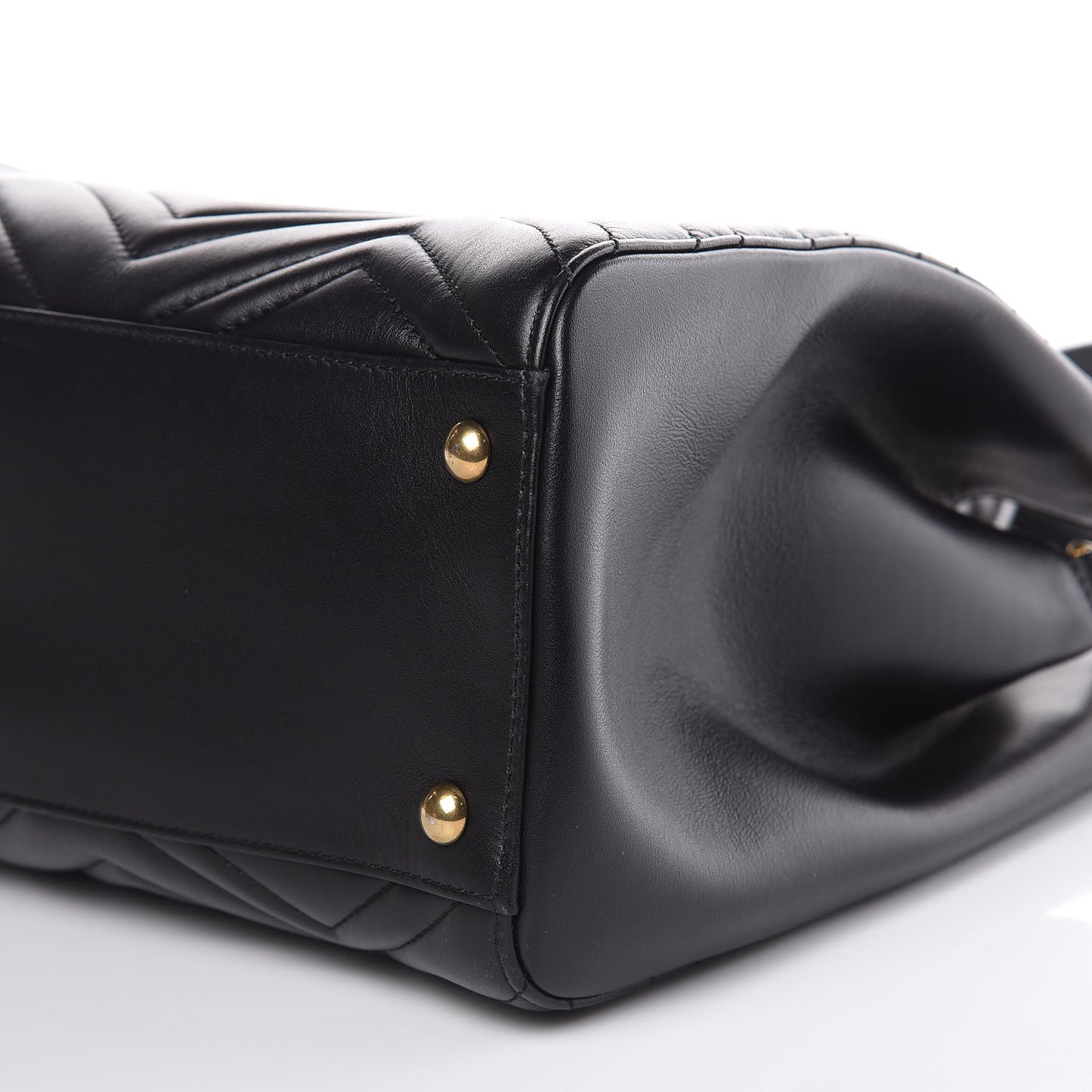 Calfskin Matelasse Medium GG Marmont Tote Black